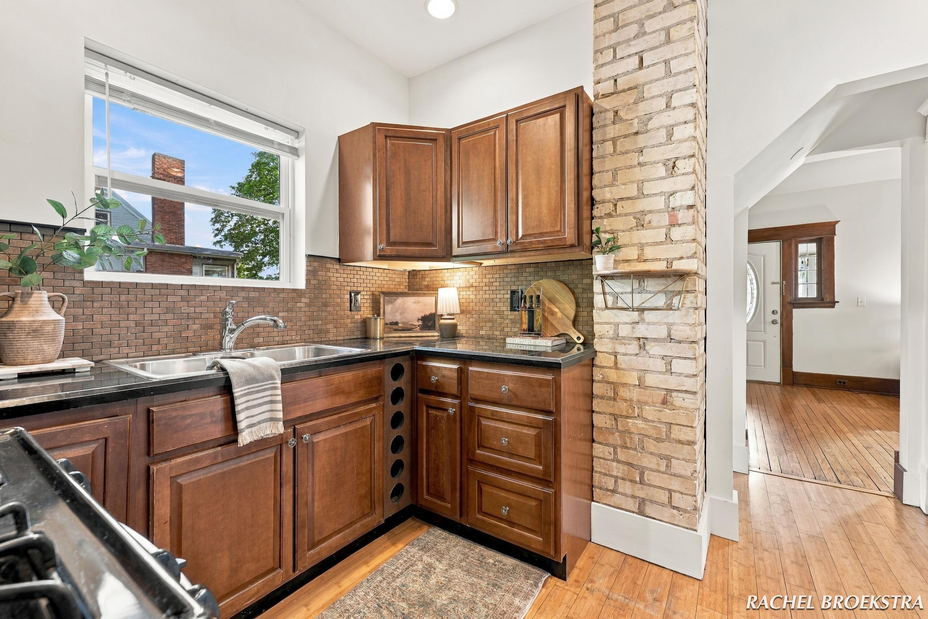 449 Giddings Avenue SE Grand Rapids MI 49506