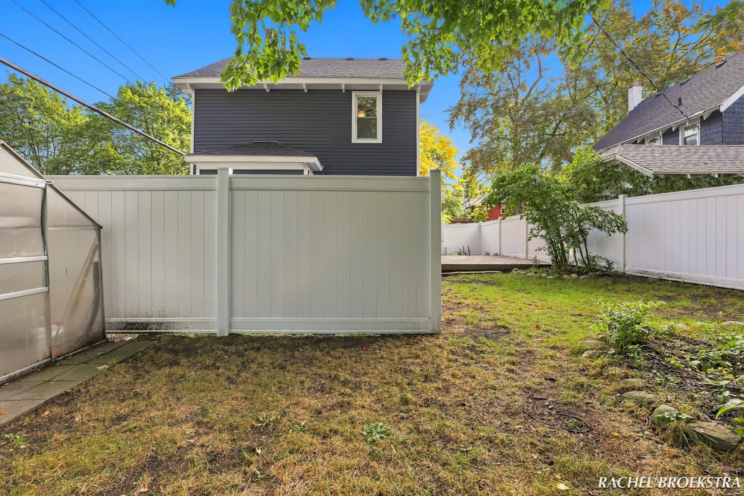 449 Giddings Avenue SE Grand Rapids MI 49506