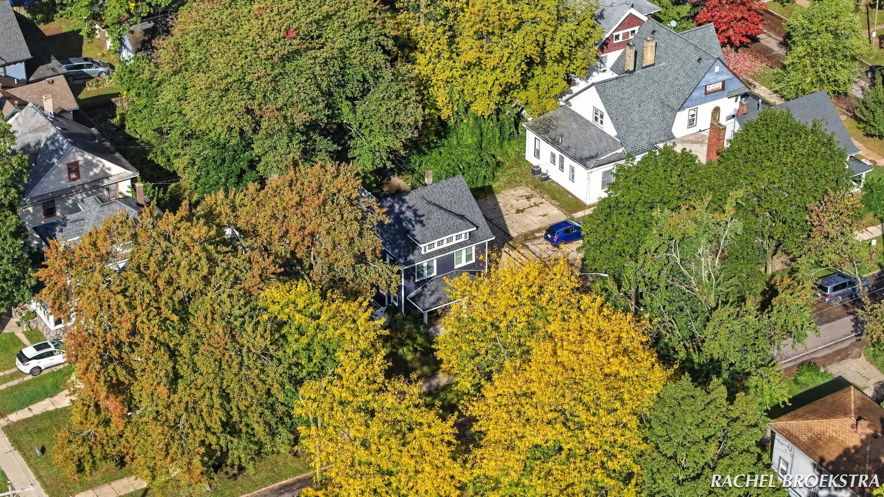 449 Giddings Avenue SE Grand Rapids MI 49506
