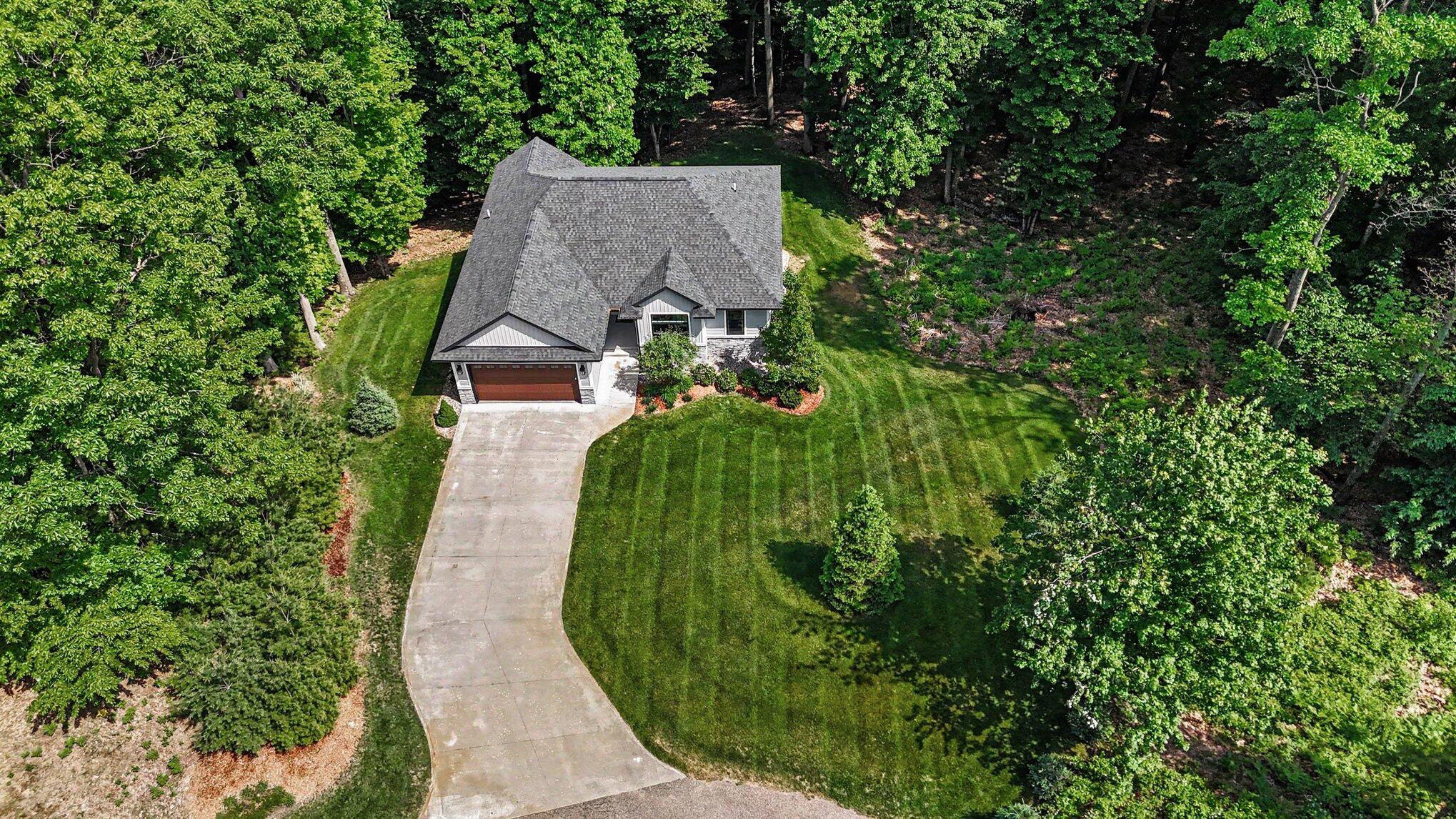 5451 Breckenridge Drive Ludington MI 49431