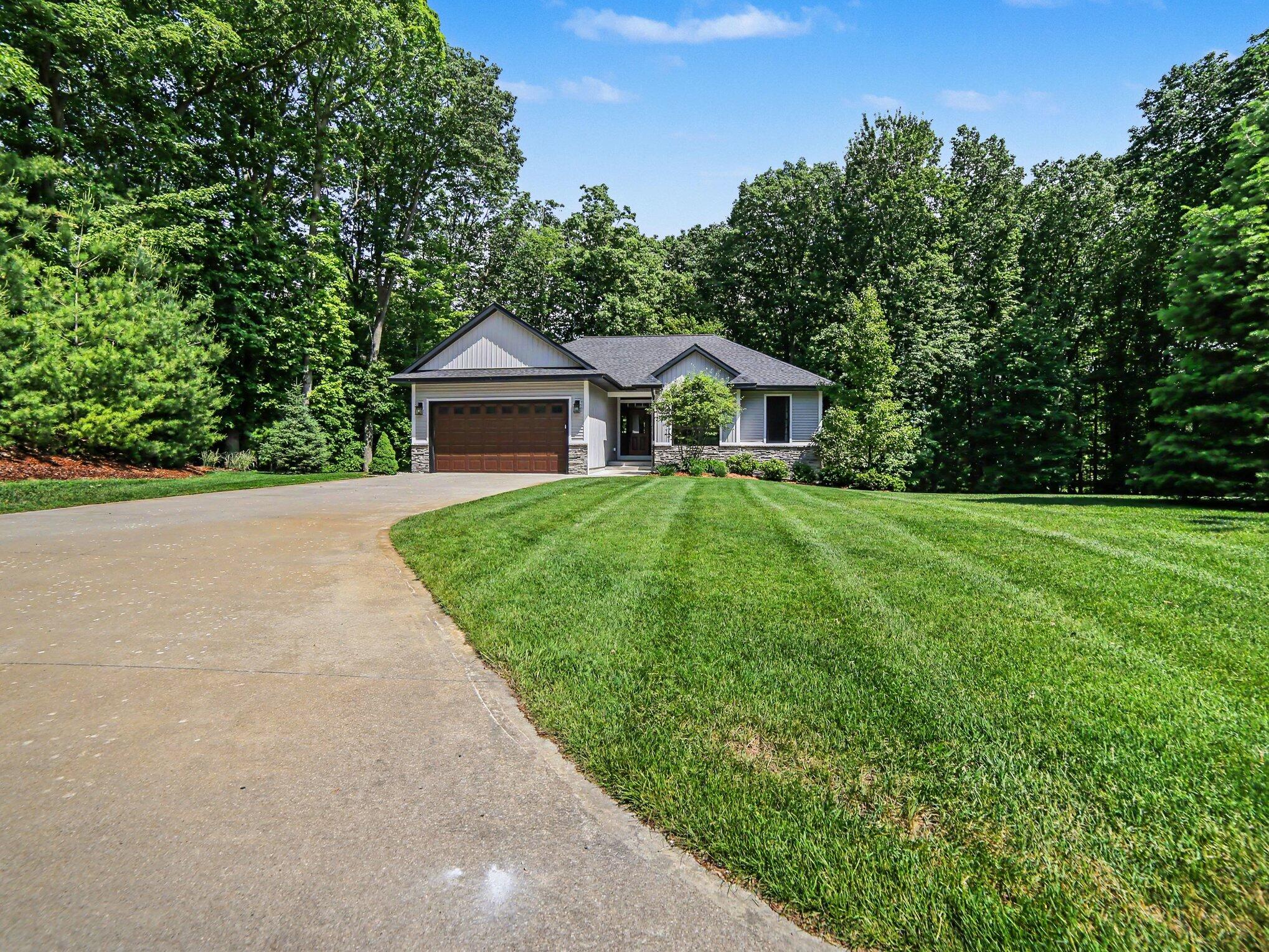 5451 Breckenridge Drive Ludington MI 49431