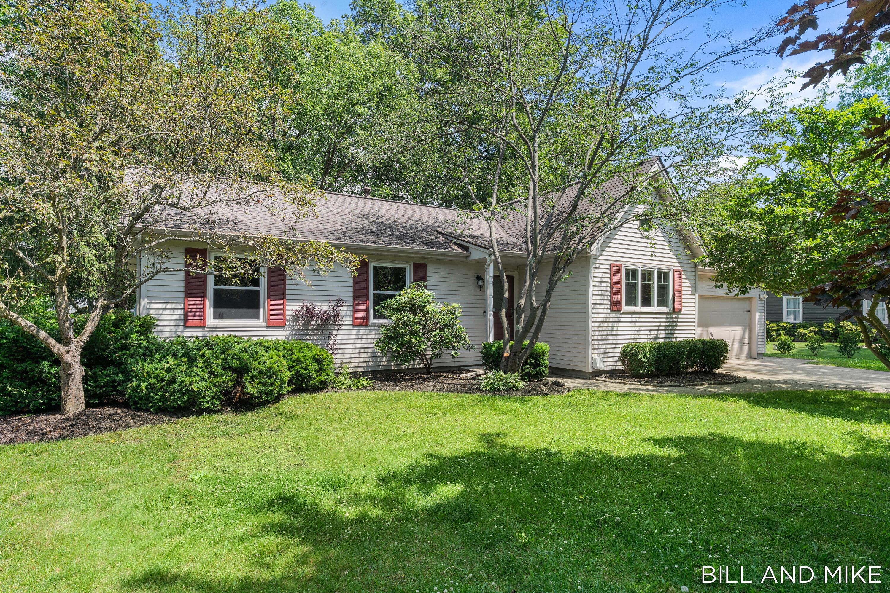 3517 64th Street Saugatuck MI 49453