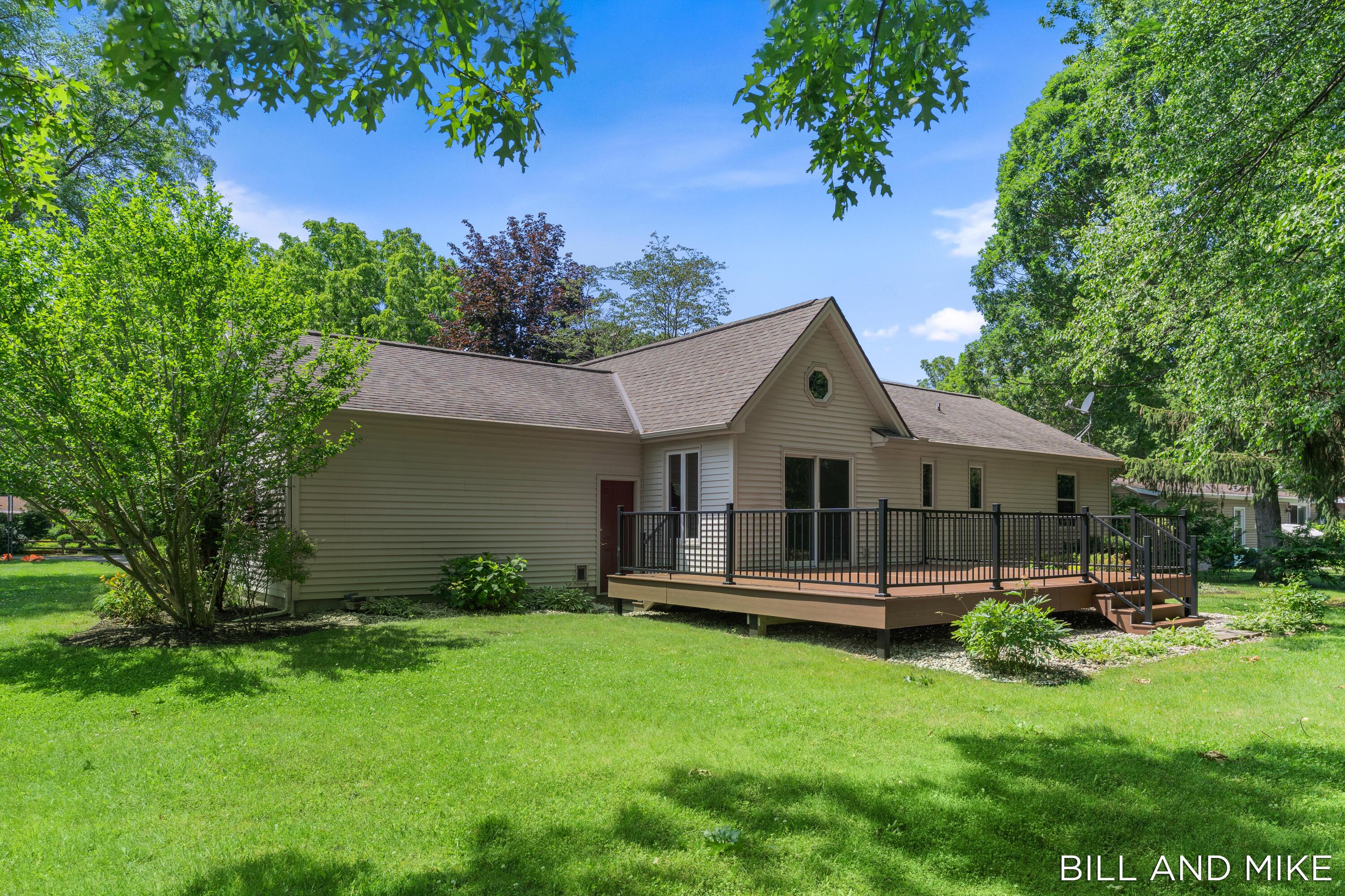 3517 64th Street Saugatuck MI 49453