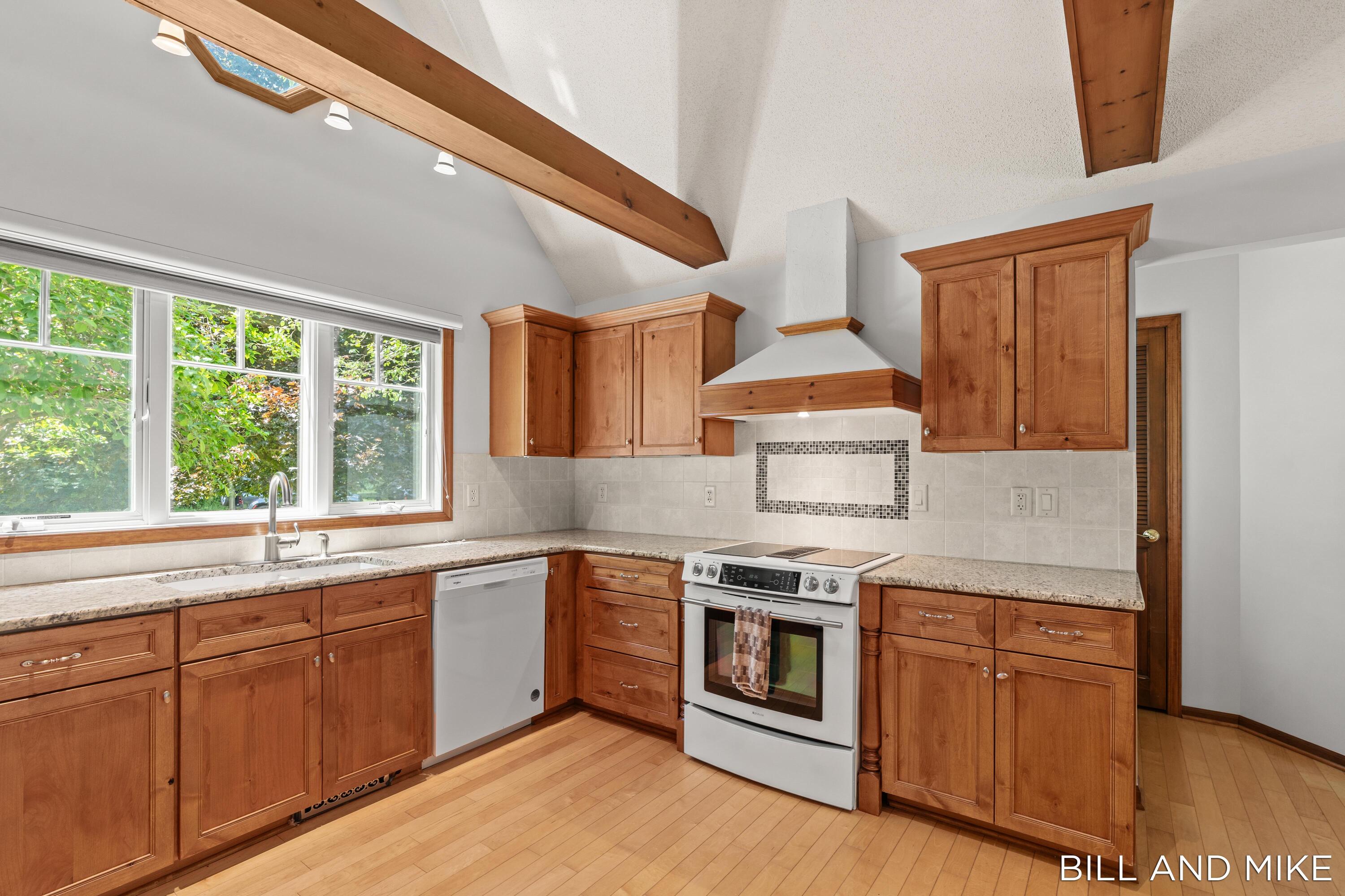 3517 64th Street Saugatuck MI 49453