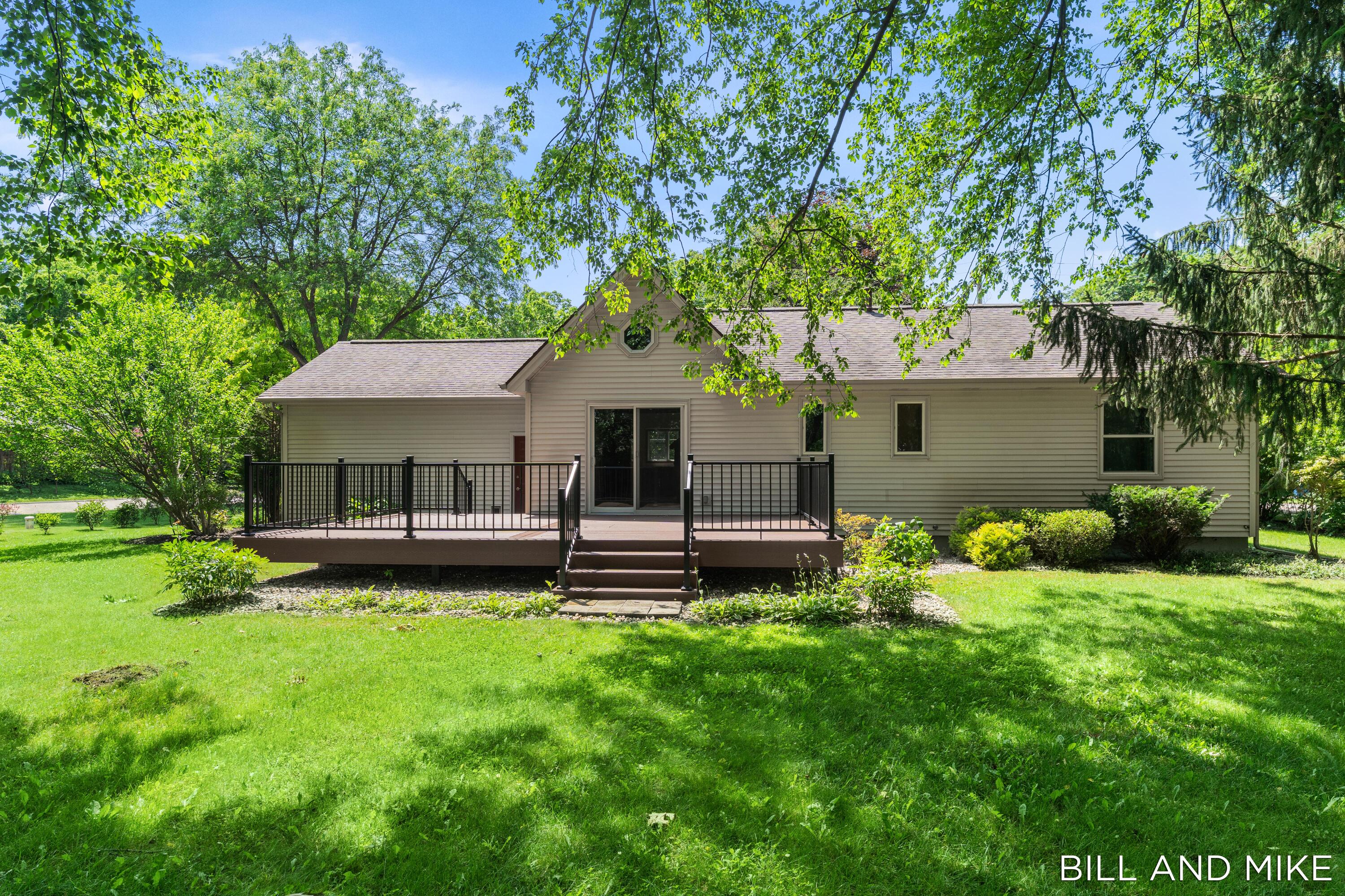 3517 64th Street Saugatuck MI 49453