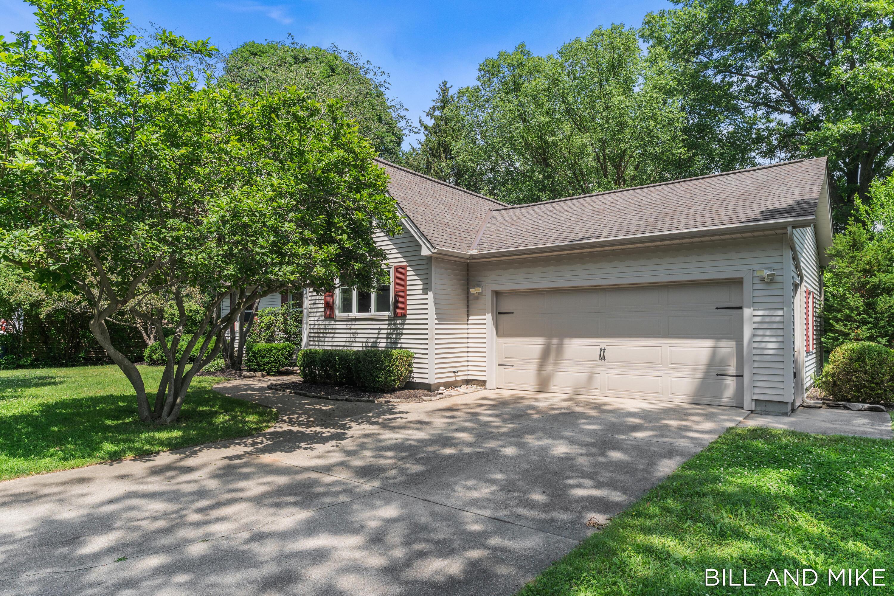 3517 64th Street Saugatuck MI 49453