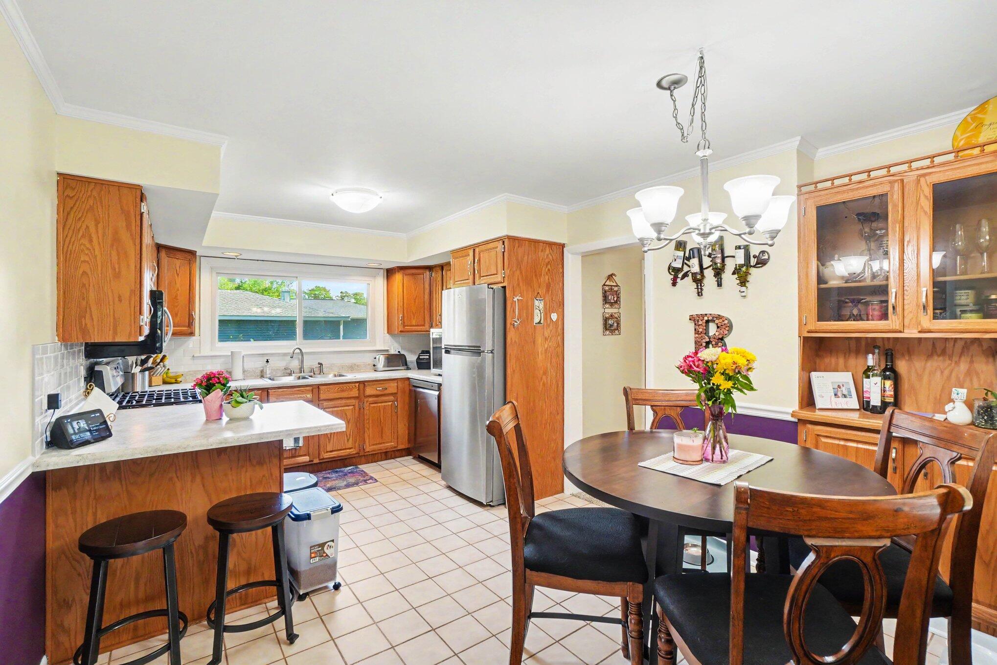 2286 Leif Avenue Muskegon MI 49441