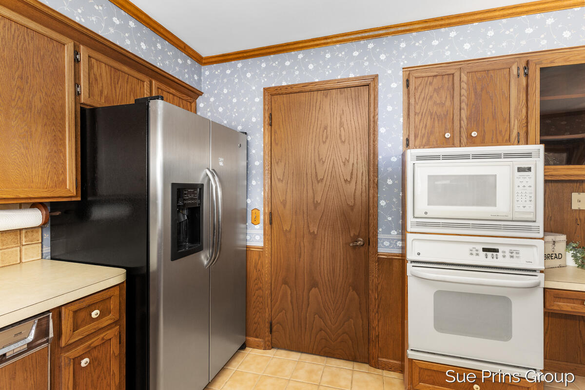1809 7th Street NW Grand Rapids MI 49504