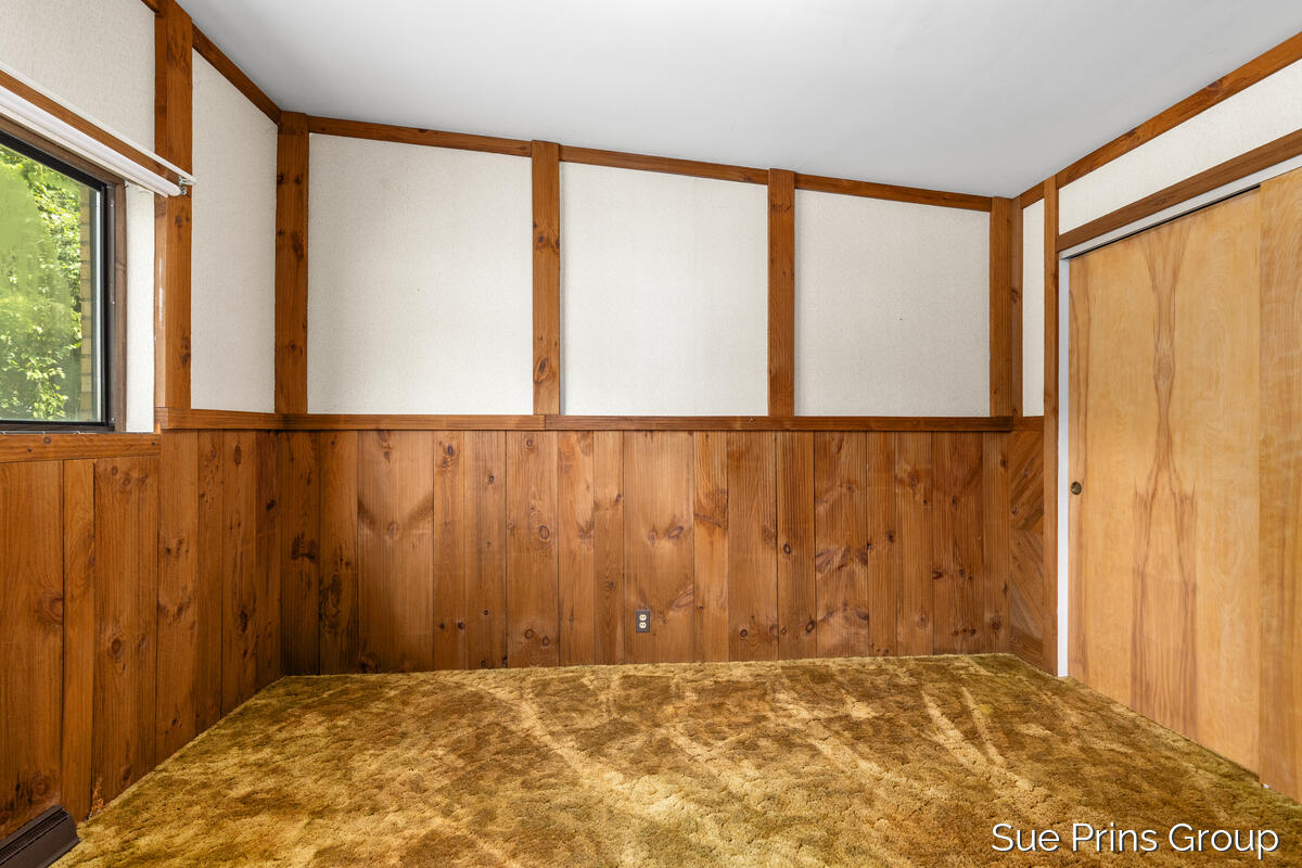 1809 7th Street NW Grand Rapids MI 49504