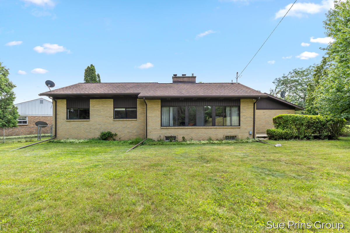 1809 7th Street NW Grand Rapids MI 49504