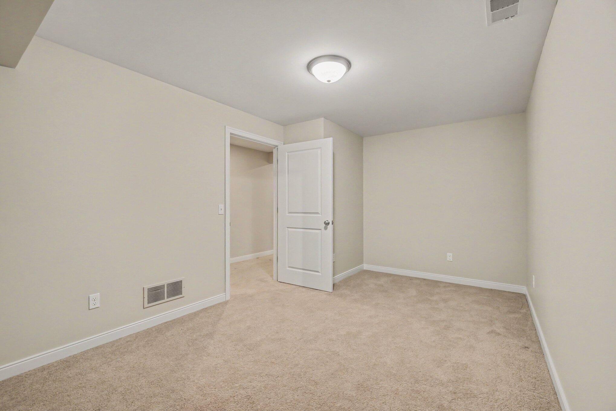 2133 S Van Kal Street Kalamazoo MI 49009