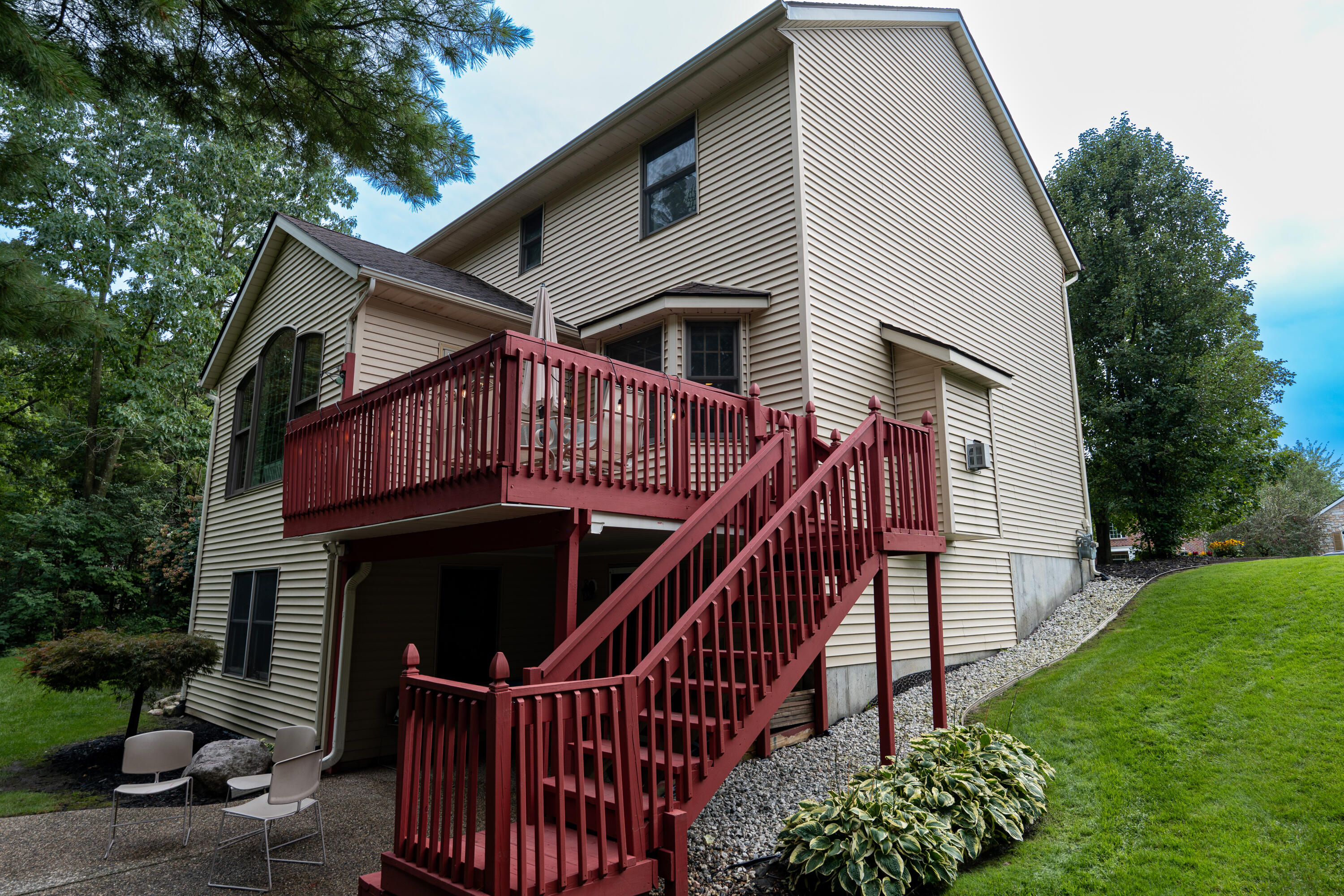 1621 Falcon Crest Drive NE Grand Rapids MI 49525