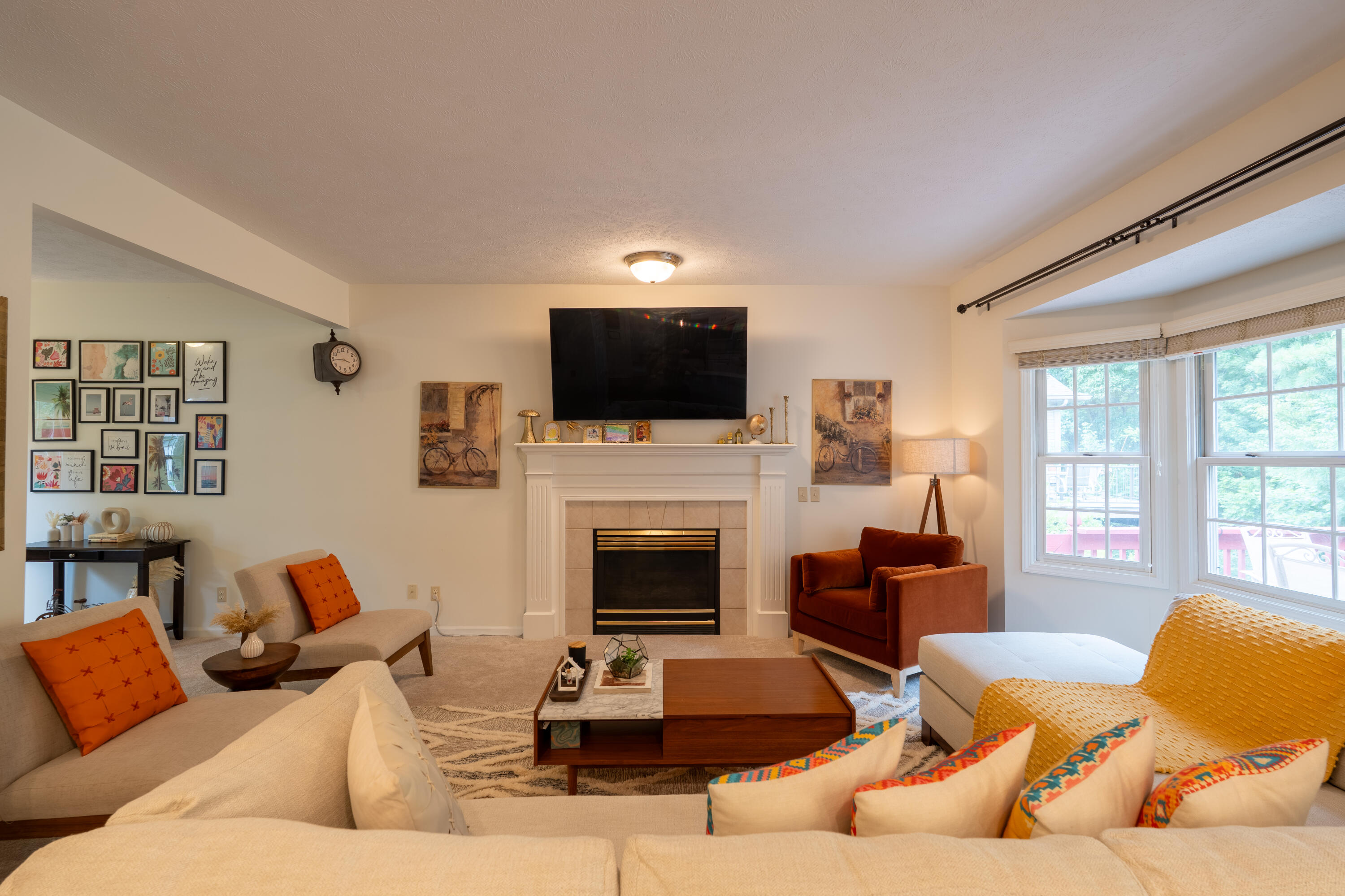 1621 Falcon Crest Drive NE Grand Rapids MI 49525