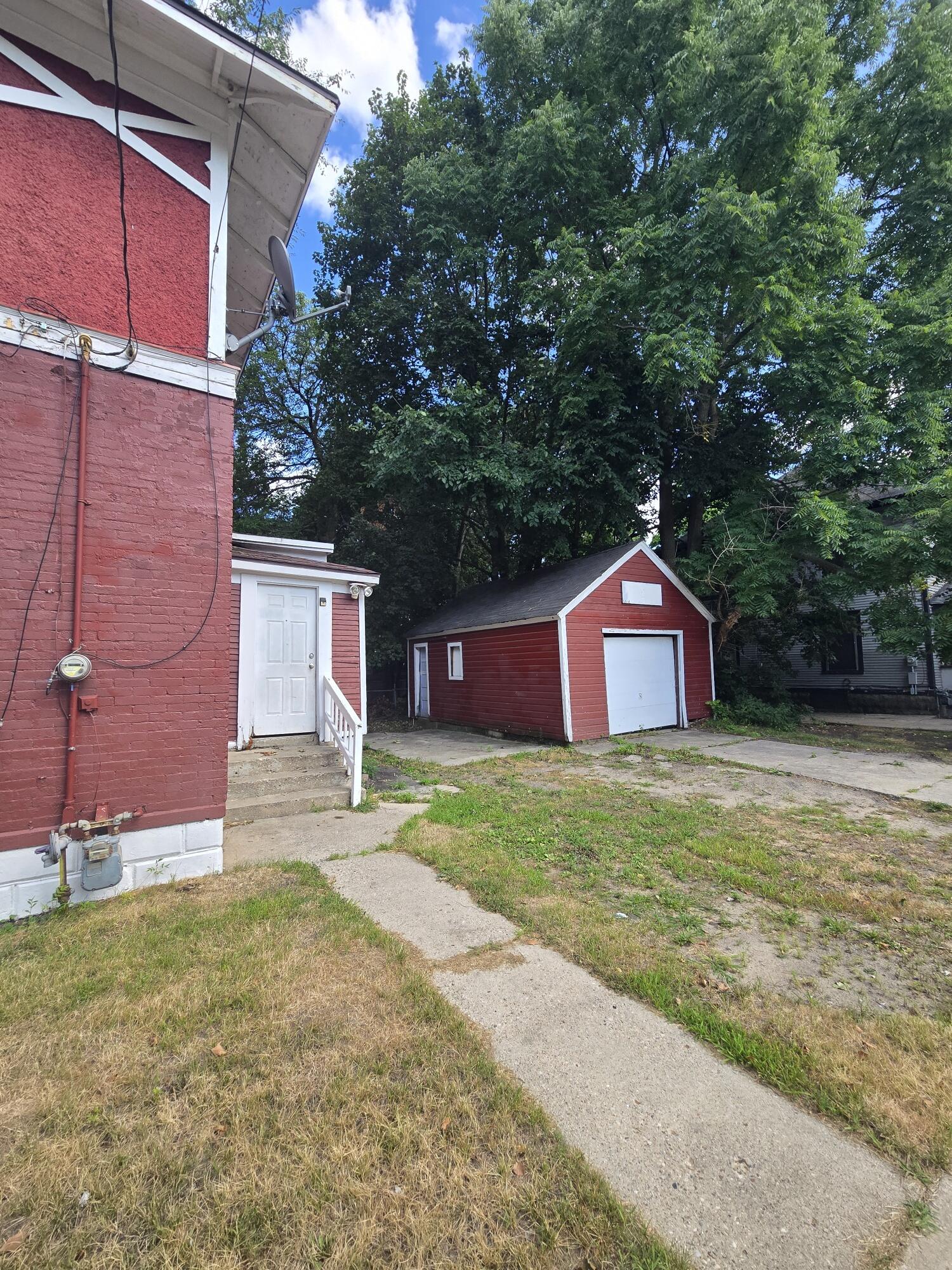 900 Watkins Street SE Grand Rapids MI 49507