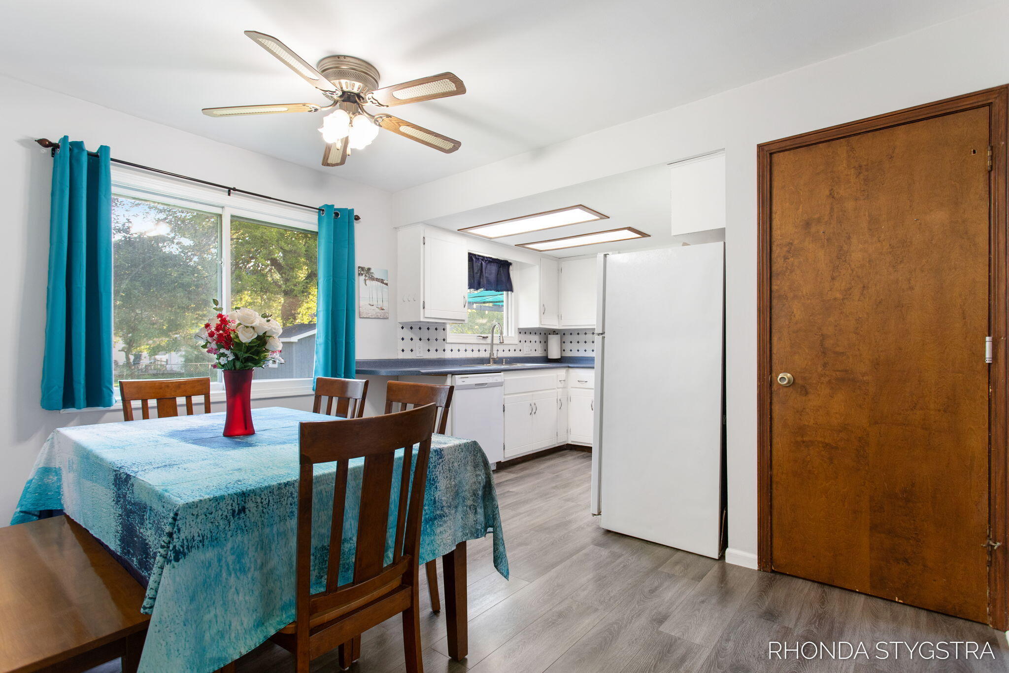 575 Pineview Drive Holland MI 49424