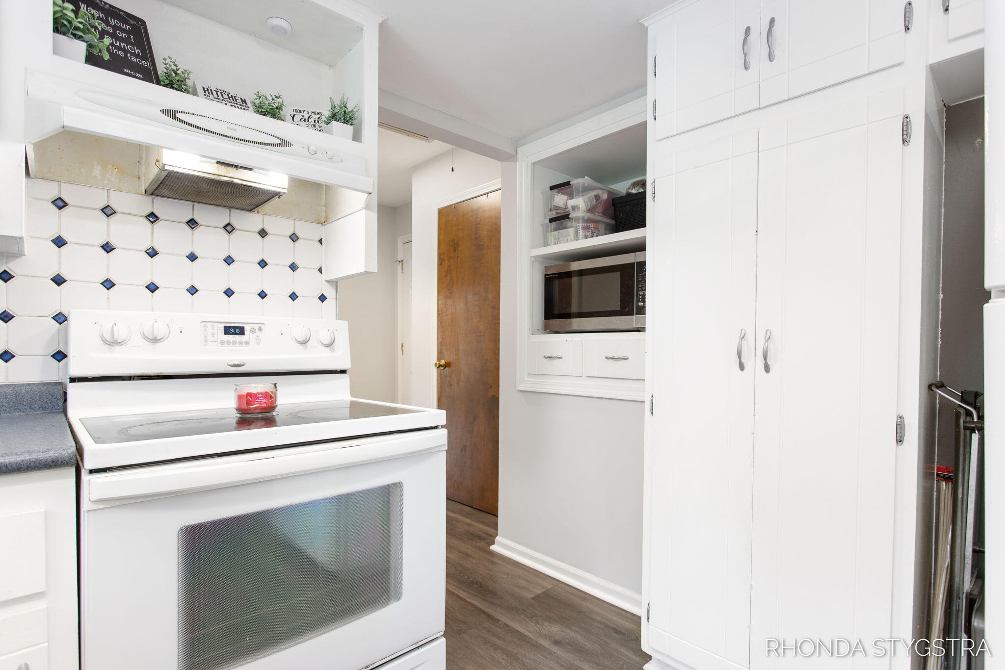 575 Pineview Drive Holland MI 49424