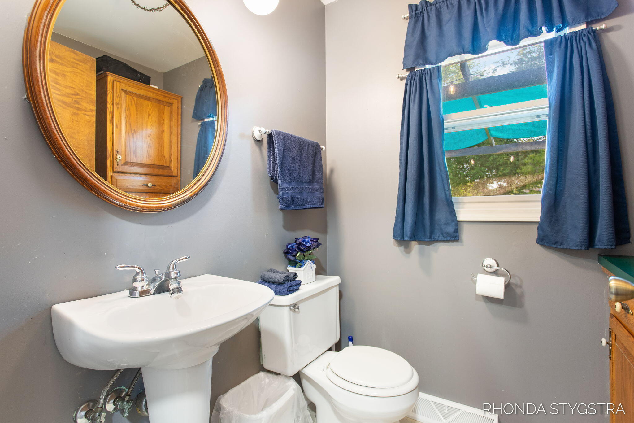 575 Pineview Drive Holland MI 49424