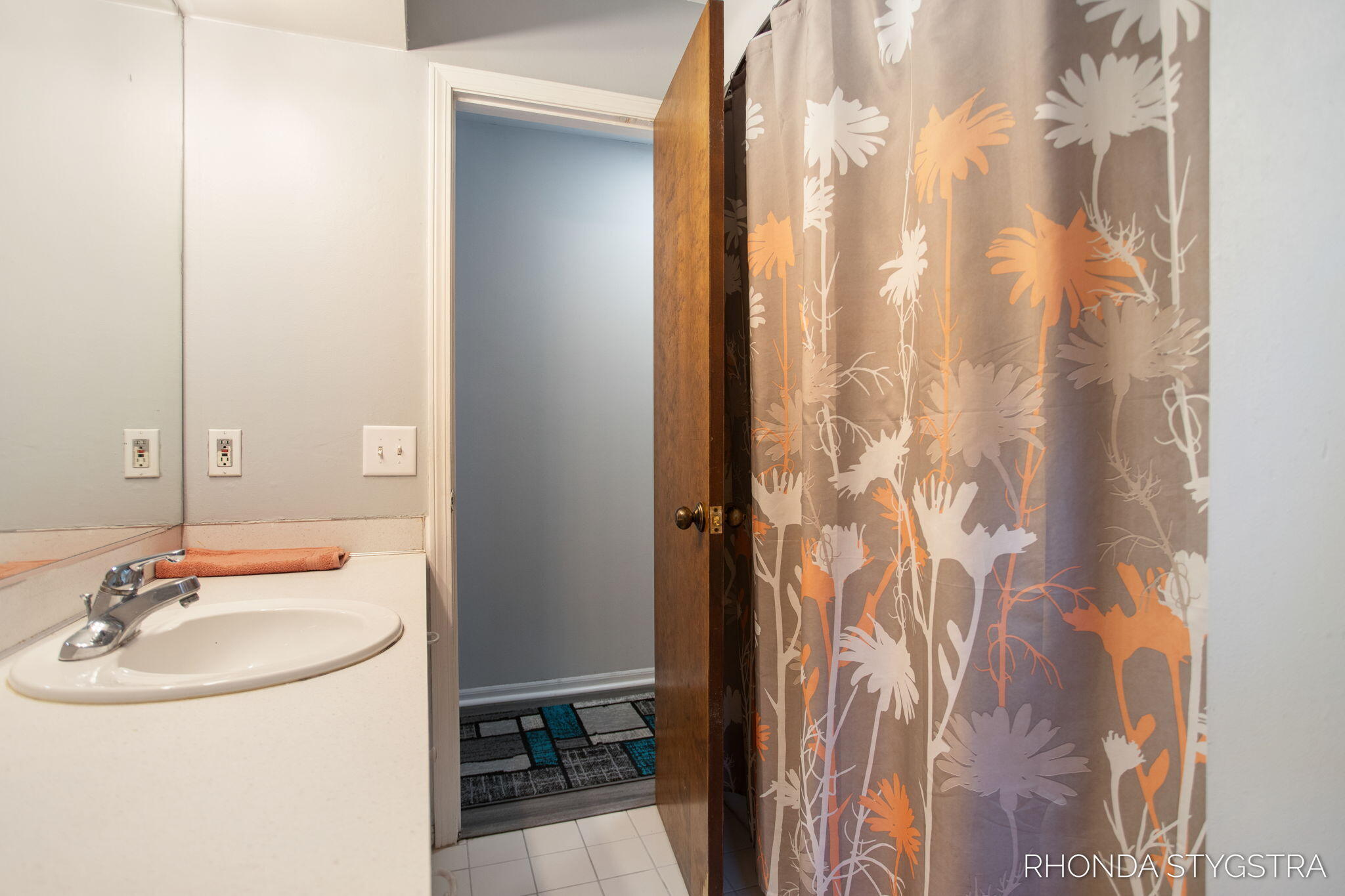 575 Pineview Drive Holland MI 49424