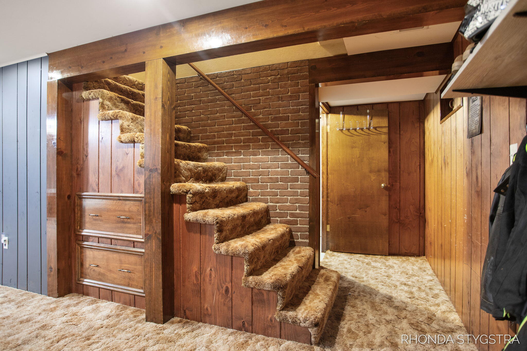 575 Pineview Drive Holland MI 49424