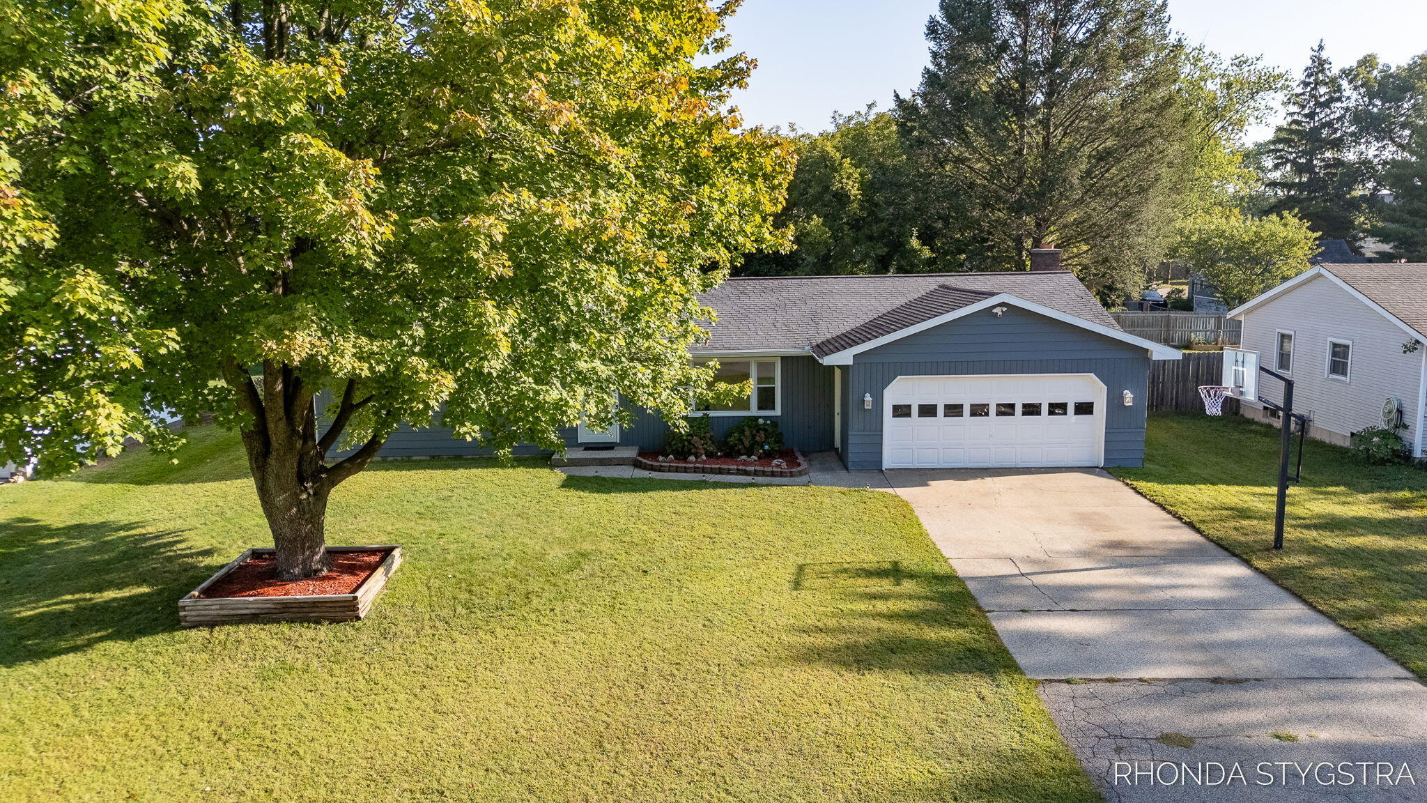 575 Pineview Drive Holland MI 49424