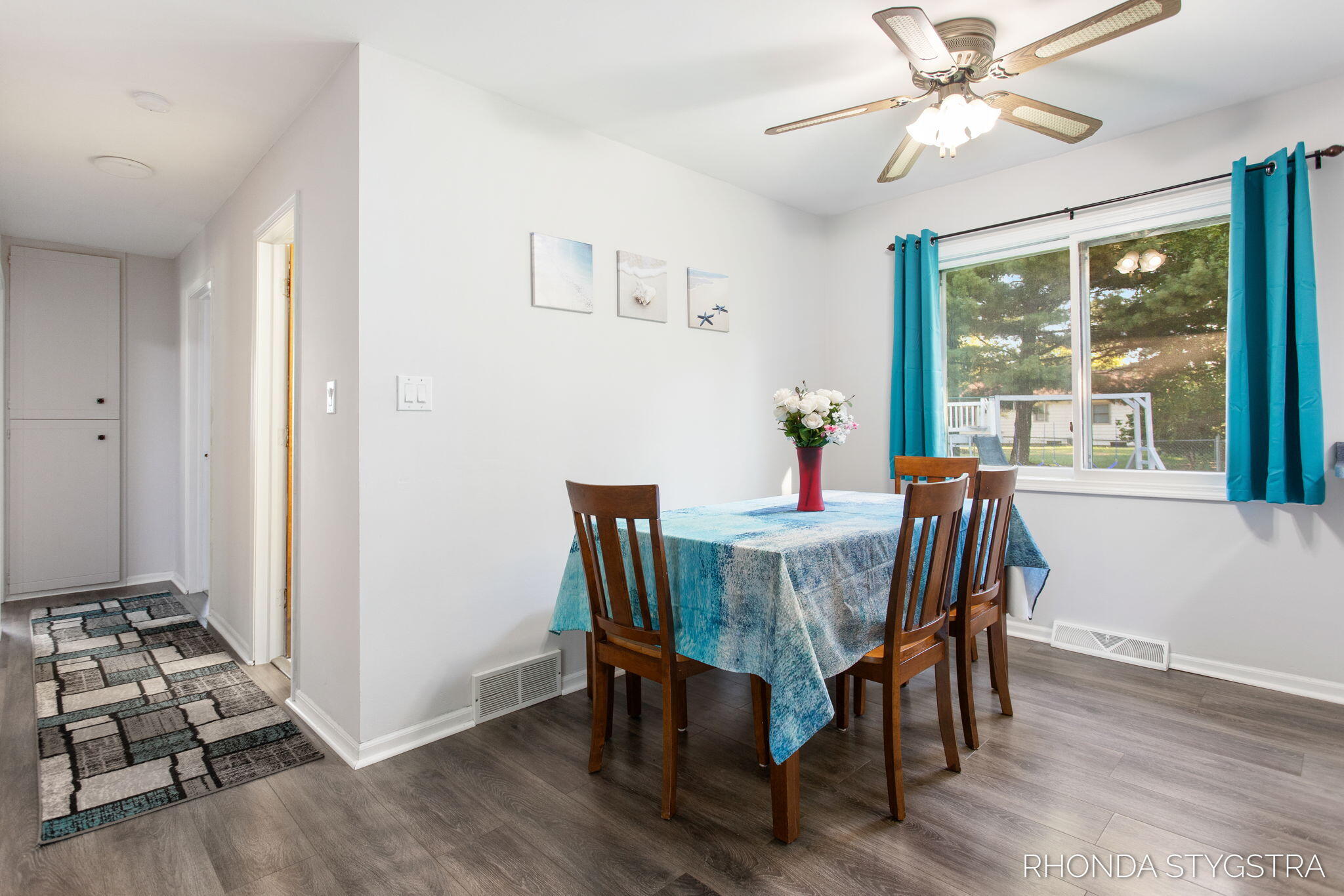 575 Pineview Drive Holland MI 49424