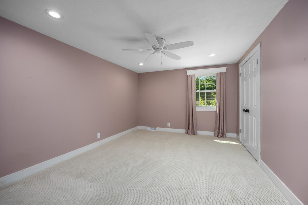 5630 Far Hill Drive SE Grand Rapids MI 49546