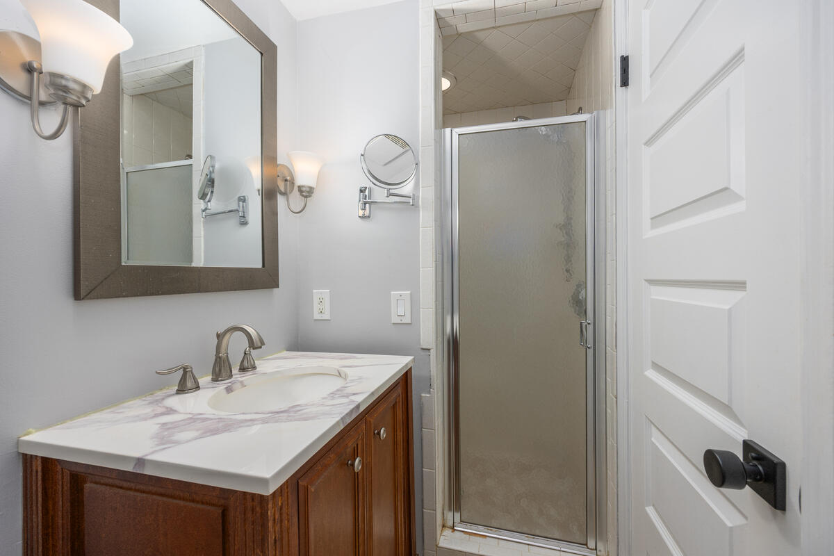 5630 Far Hill Drive SE Grand Rapids MI 49546