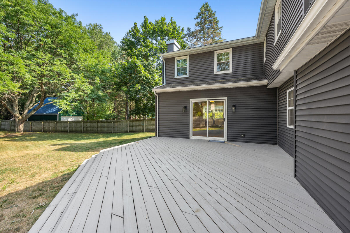 5630 Far Hill Drive SE Grand Rapids MI 49546