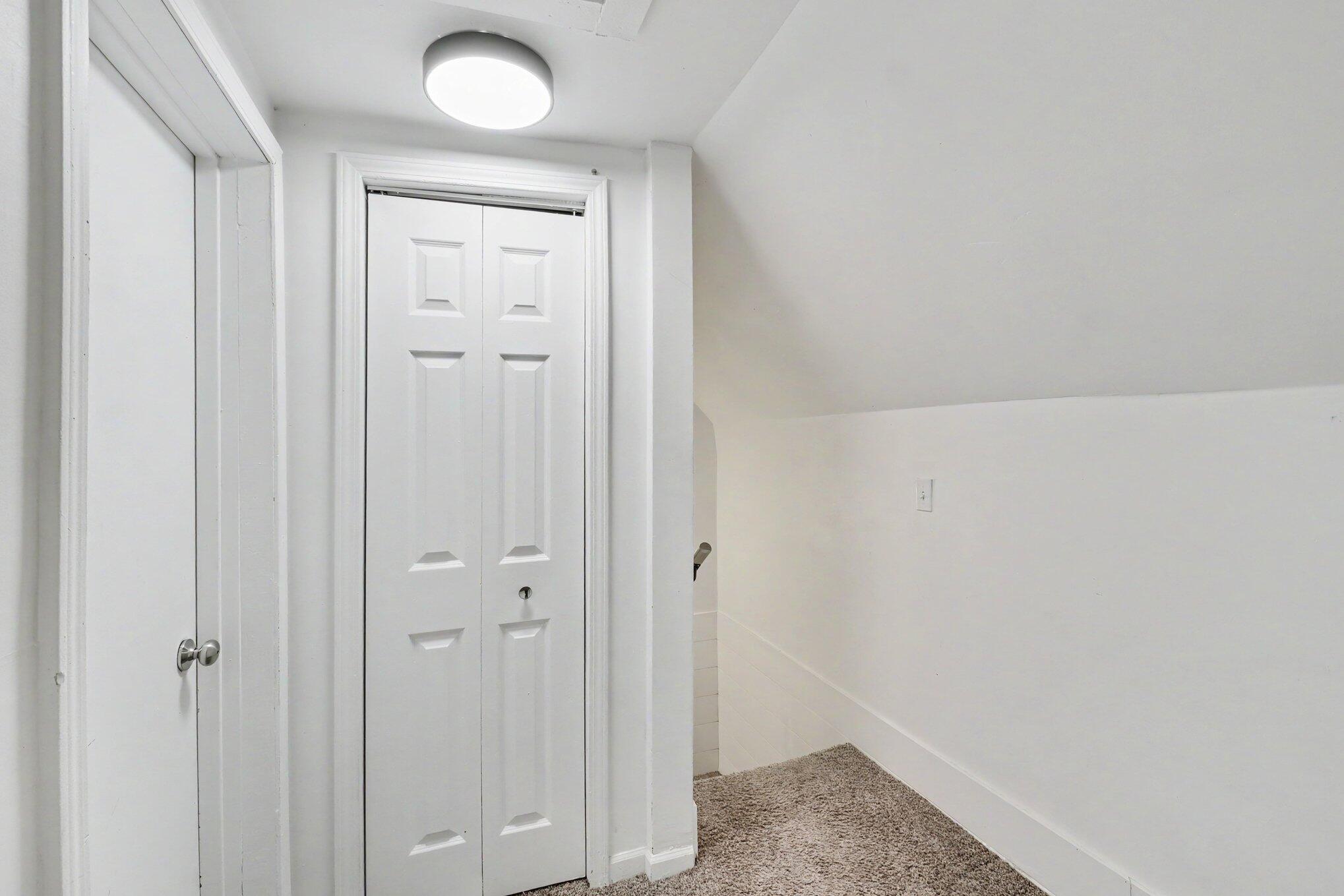 570 Valley Avenue NW Grand Rapids MI 49504