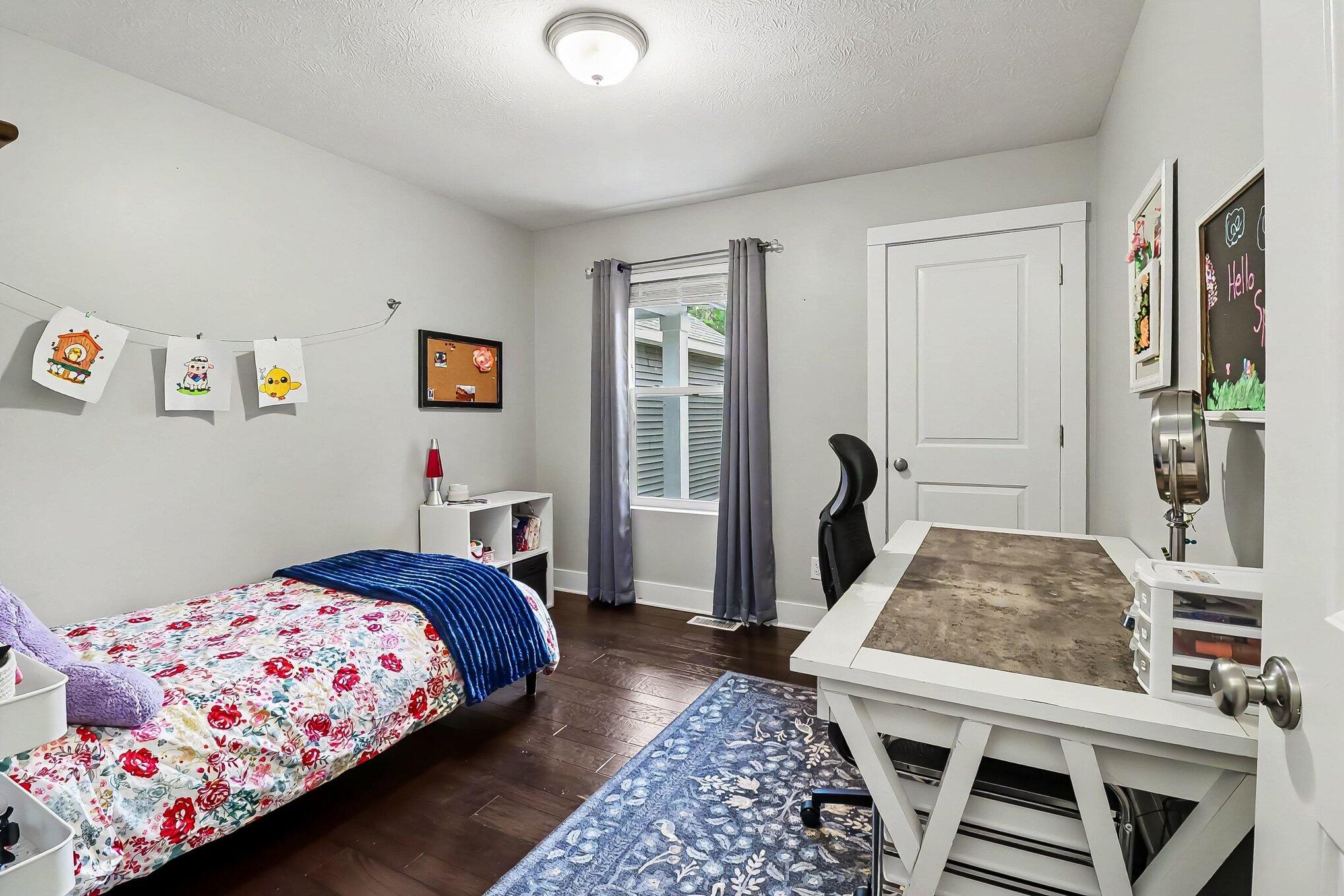 1161 N Hillside Drive Ludington MI 49431