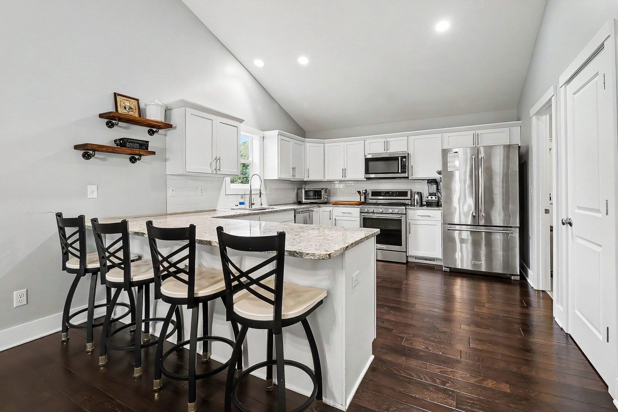 1161 N Hillside Drive Ludington MI 49431