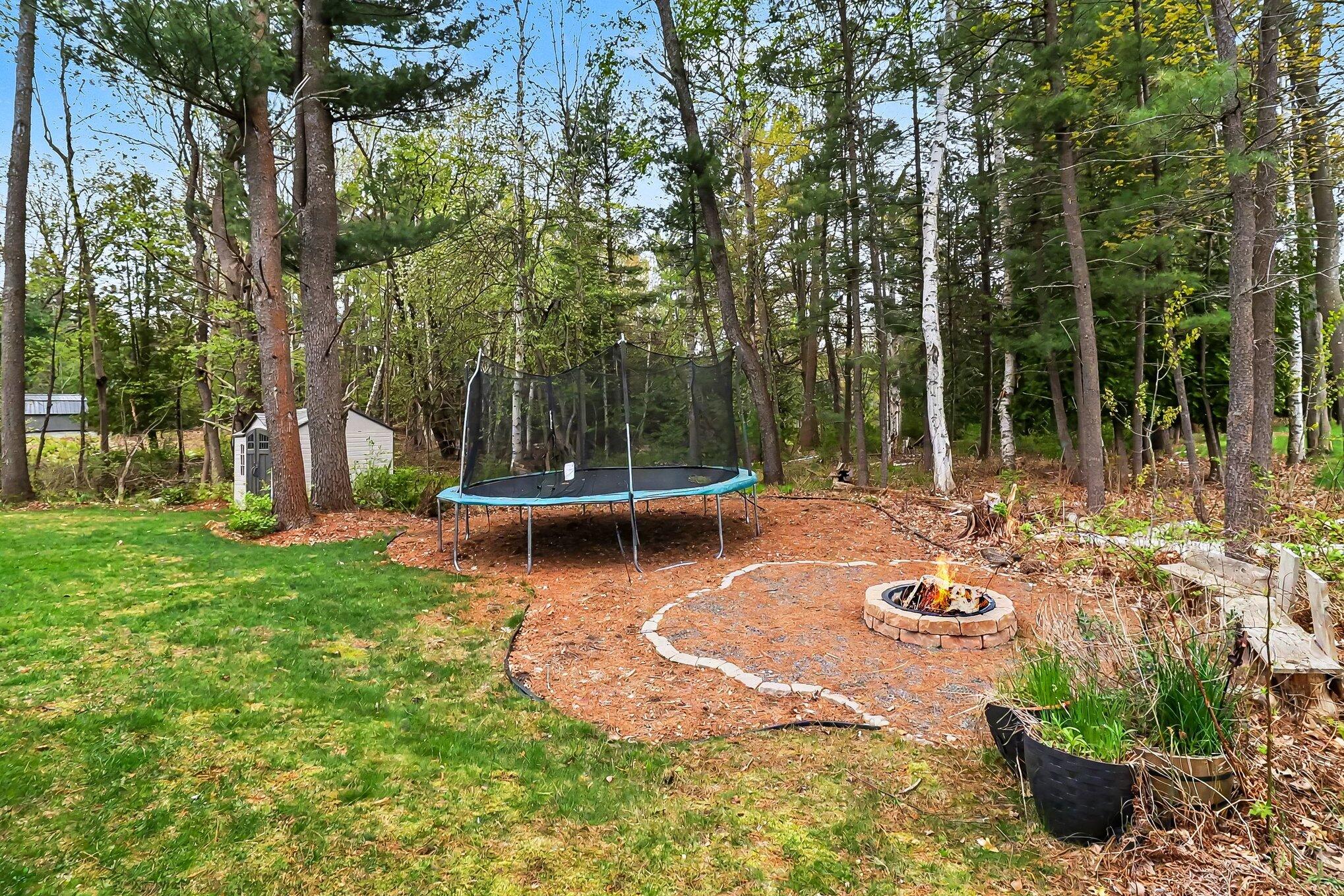 1161 N Hillside Drive Ludington MI 49431