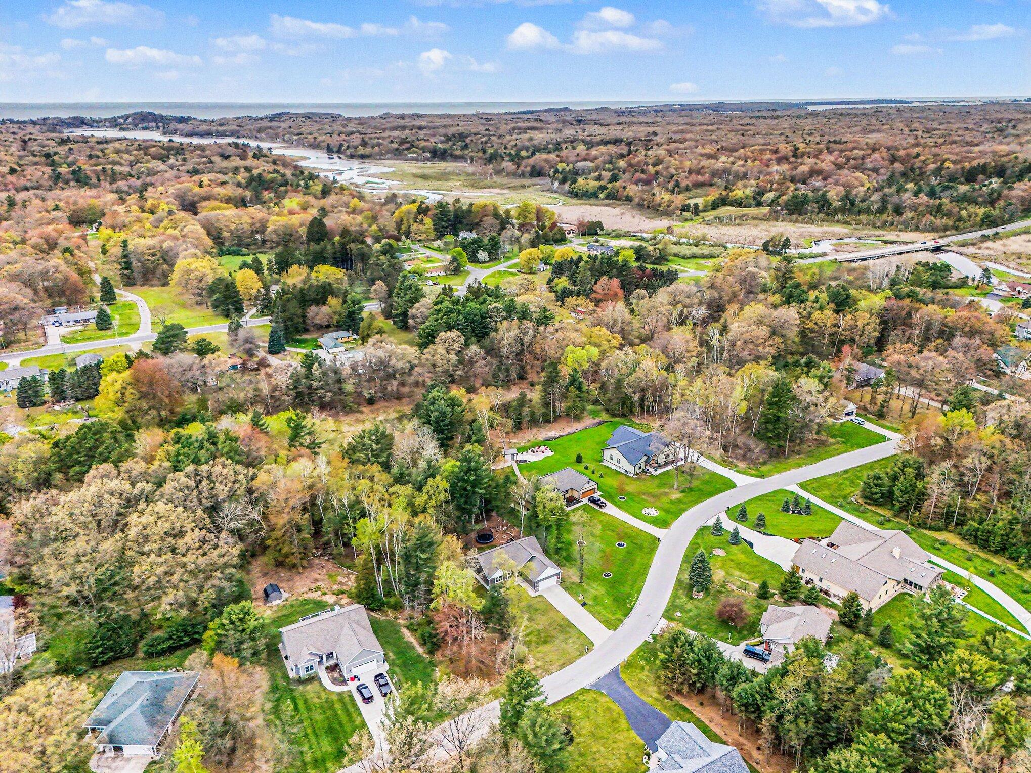 1161 N Hillside Drive Ludington MI 49431
