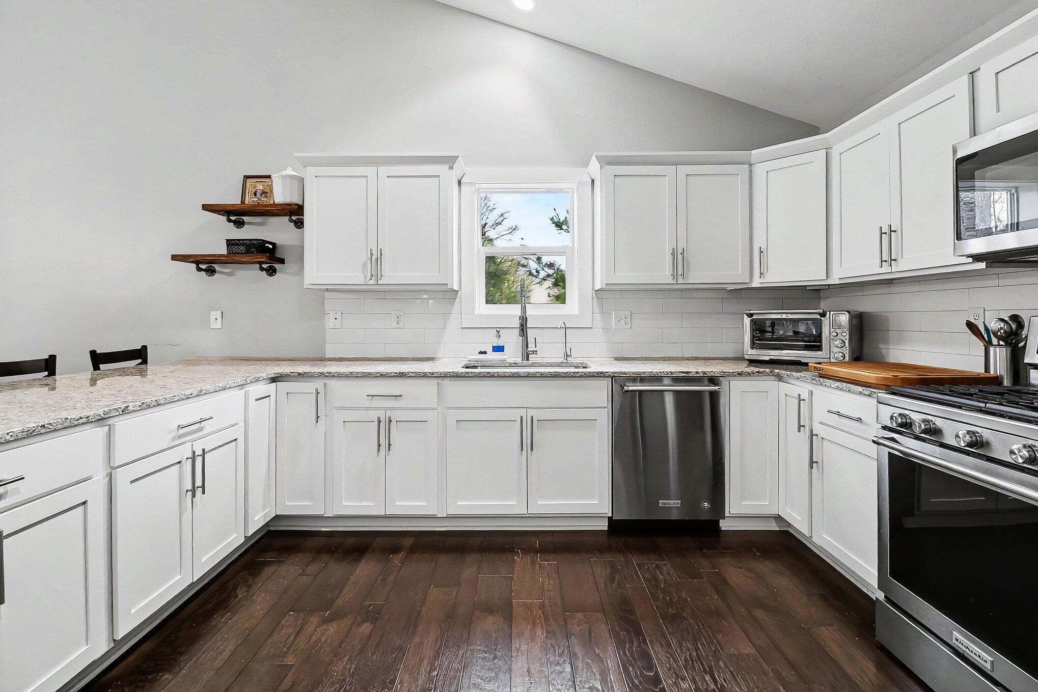 1161 N Hillside Drive Ludington MI 49431