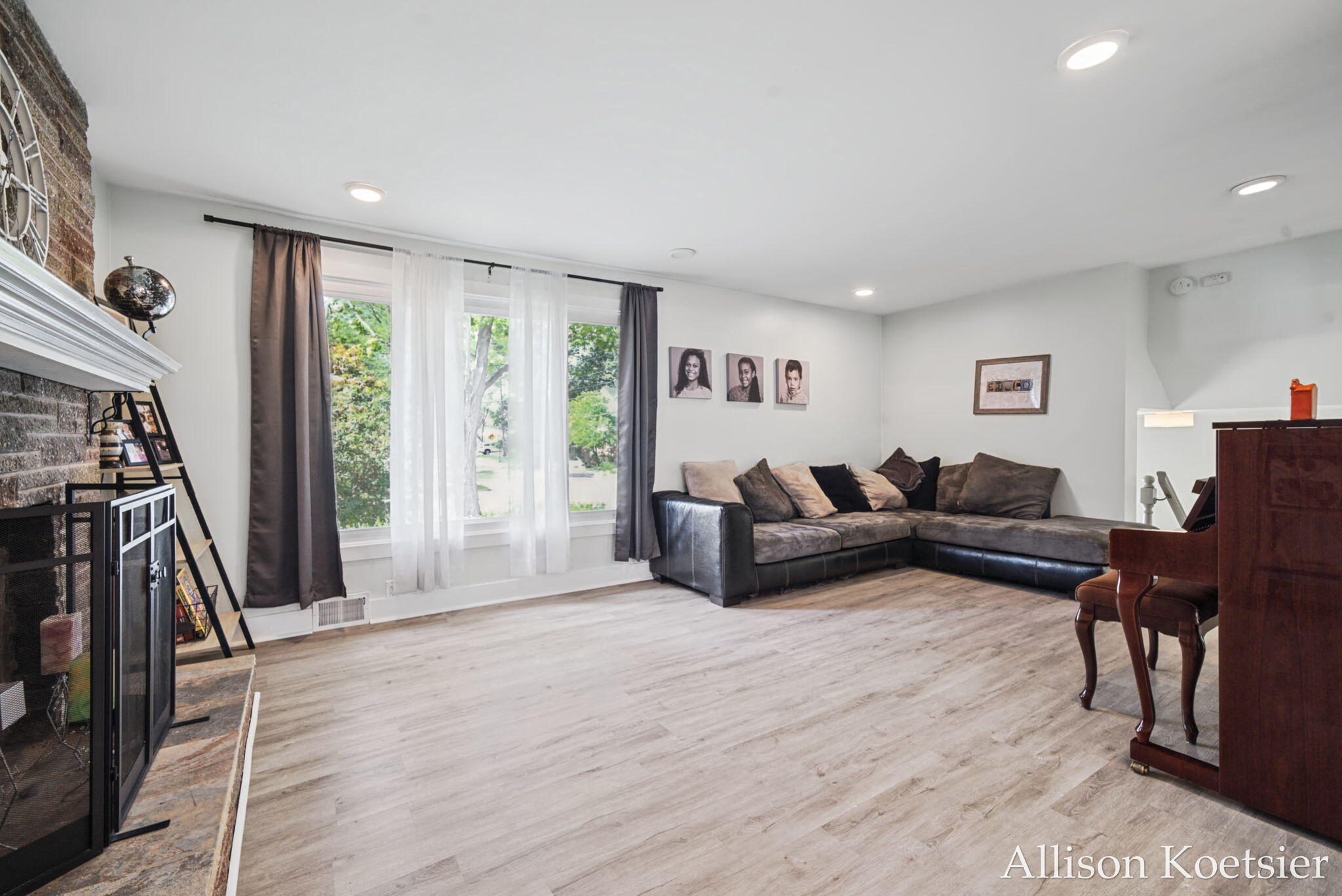 910 Mulford Drive SE Grand Rapids MI 49507