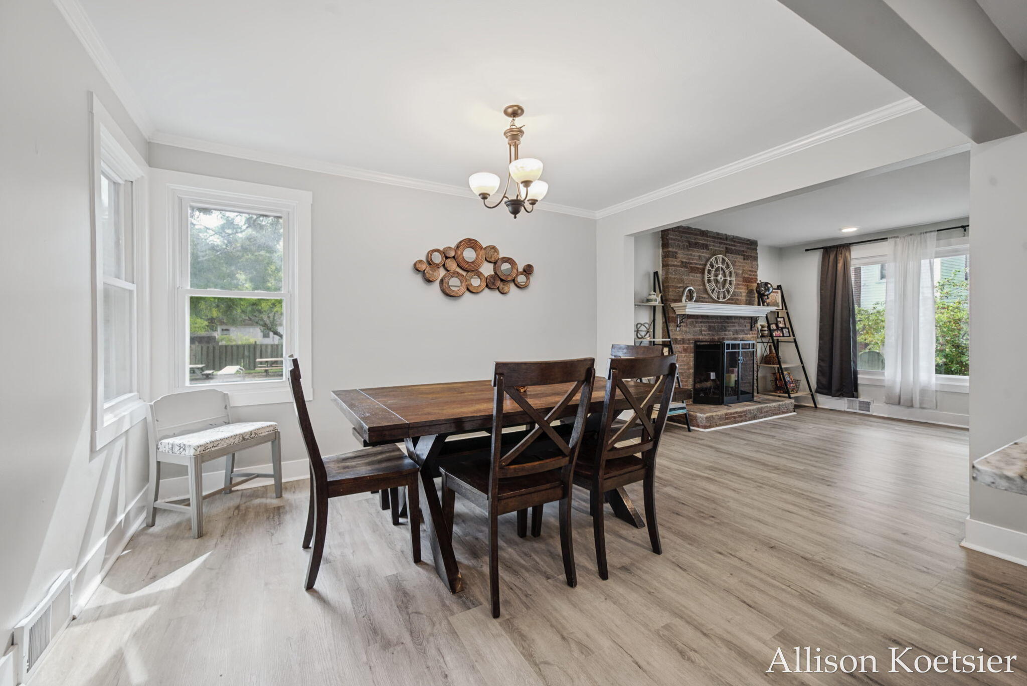 910 Mulford Drive SE Grand Rapids MI 49507
