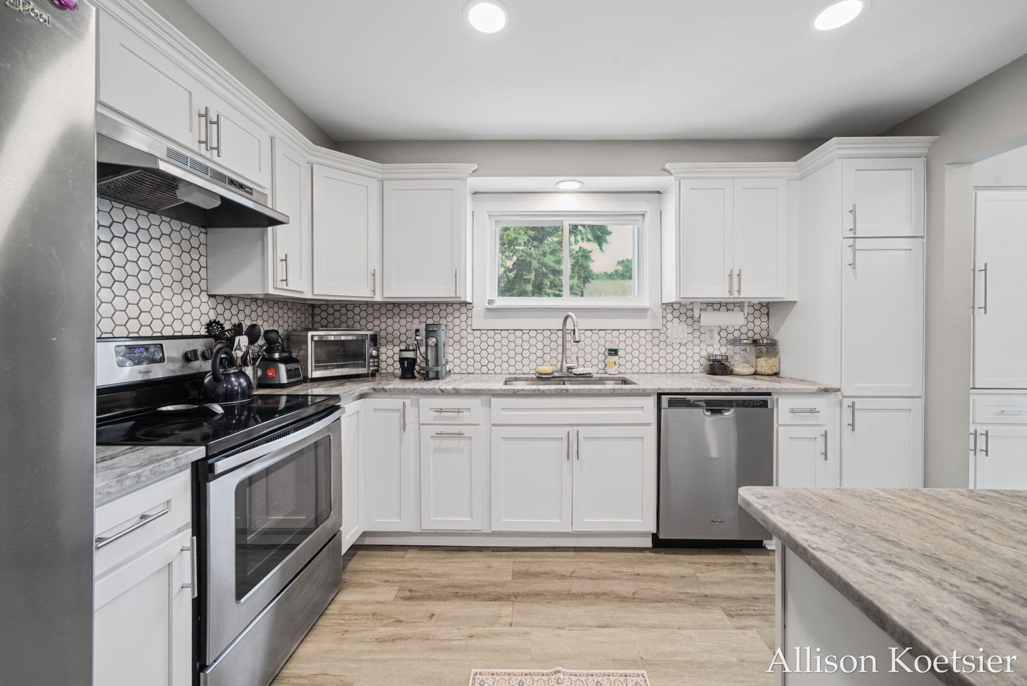 910 Mulford Drive SE Grand Rapids MI 49507