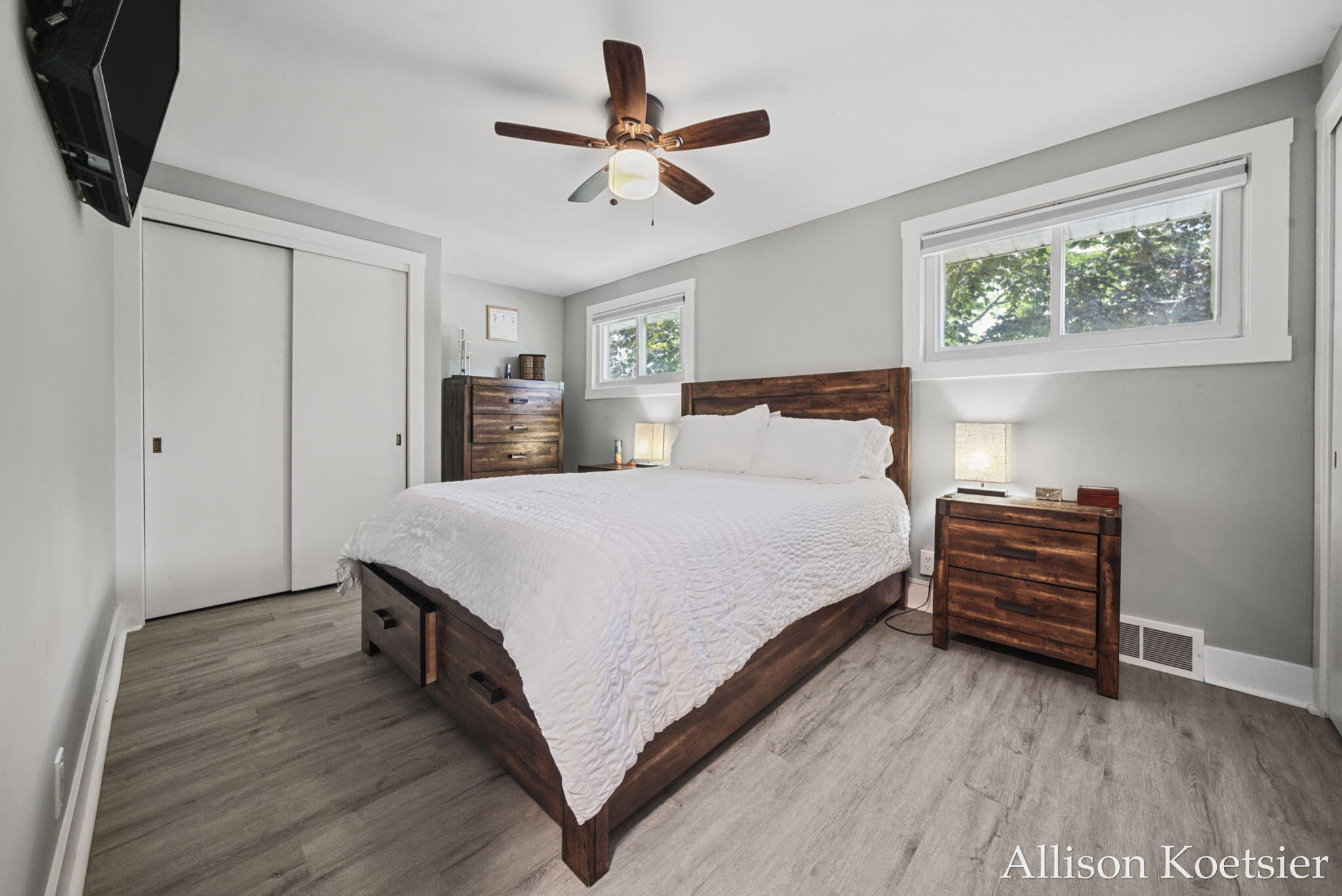910 Mulford Drive SE Grand Rapids MI 49507
