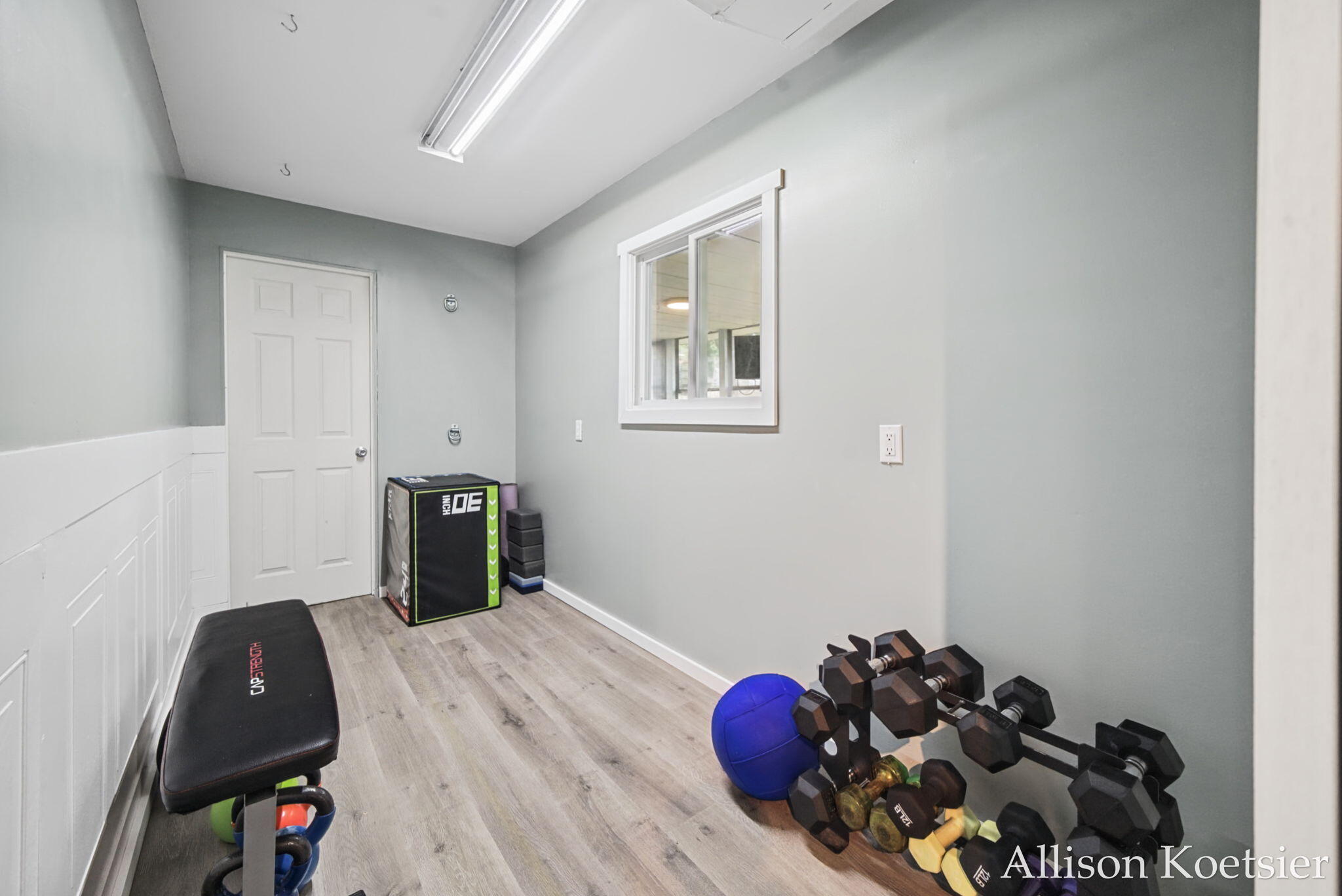910 Mulford Drive SE Grand Rapids MI 49507