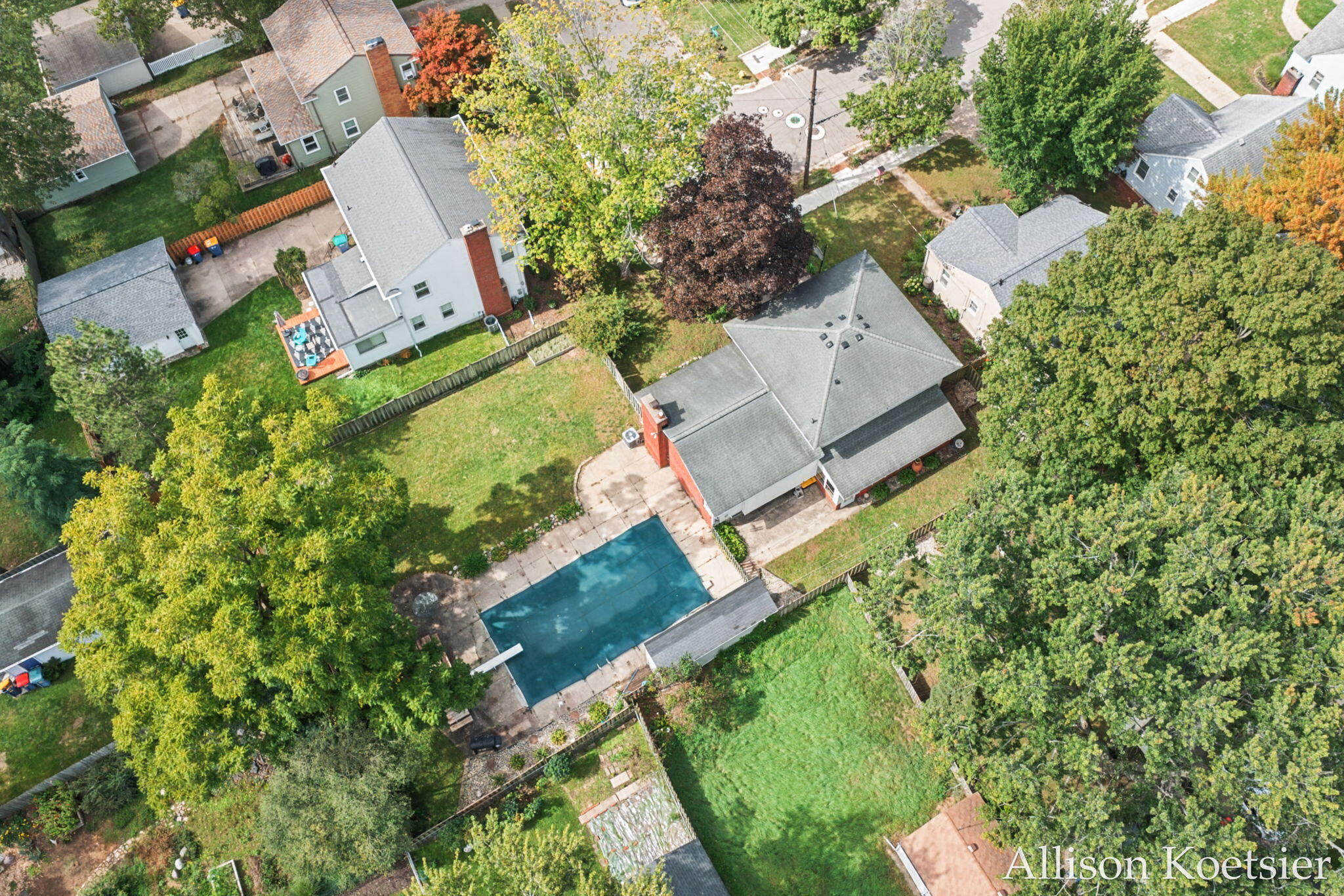 910 Mulford Drive SE Grand Rapids MI 49507