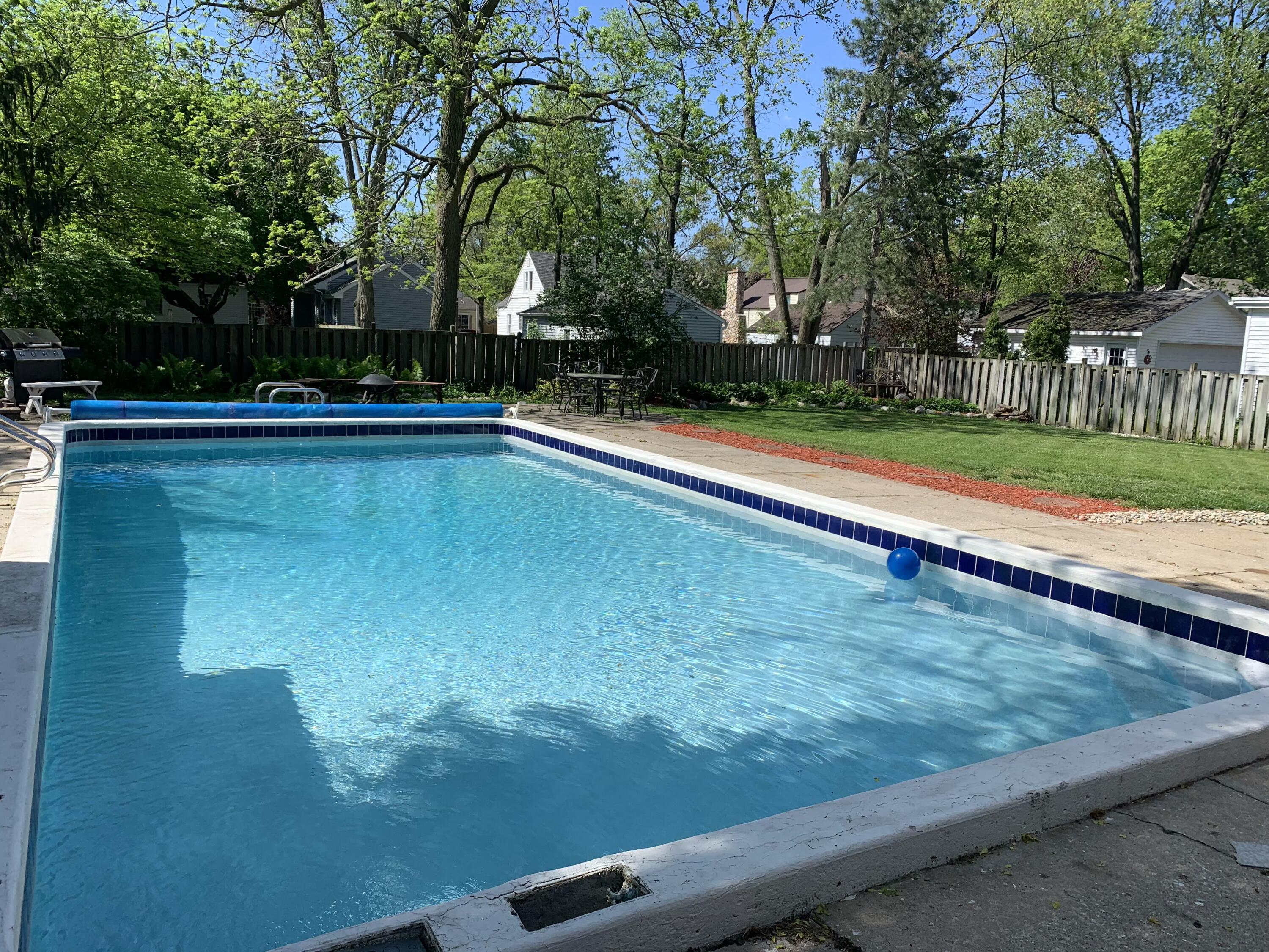 910 Mulford Drive SE Grand Rapids MI 49507