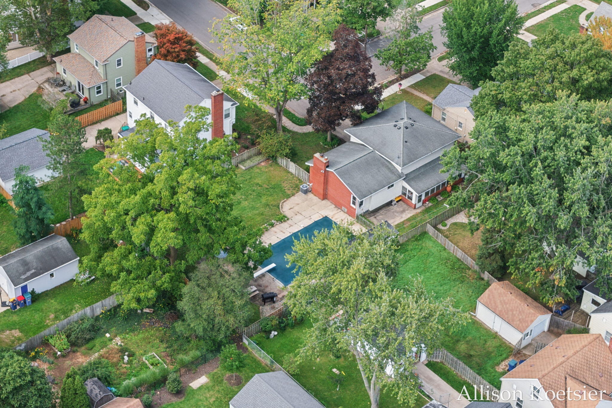 910 Mulford Drive SE Grand Rapids MI 49507