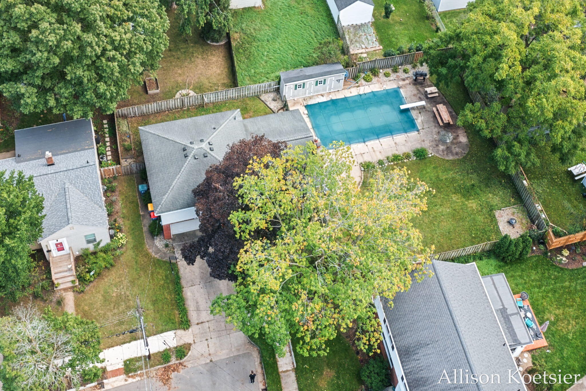 910 Mulford Drive SE Grand Rapids MI 49507