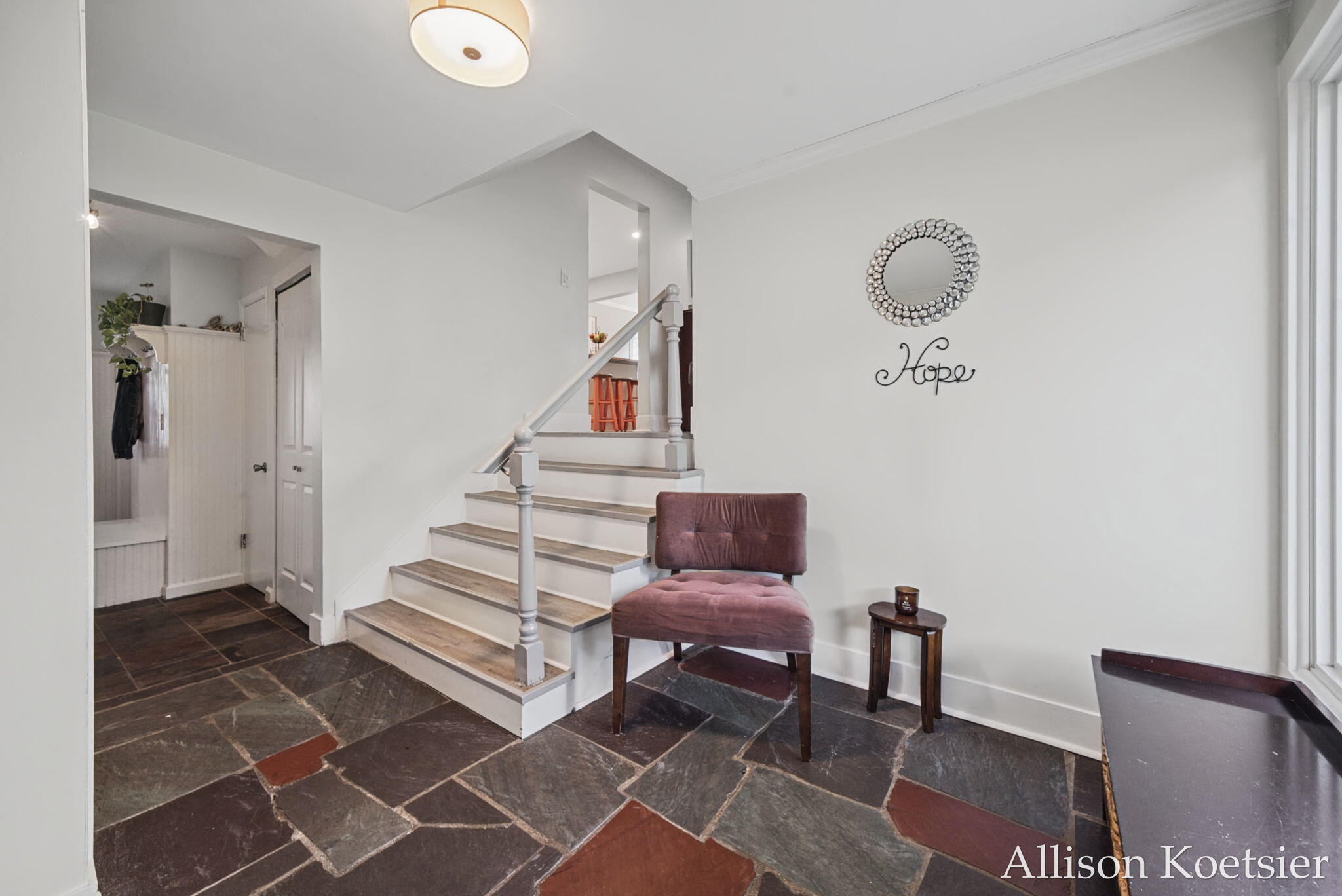 910 Mulford Drive SE Grand Rapids MI 49507