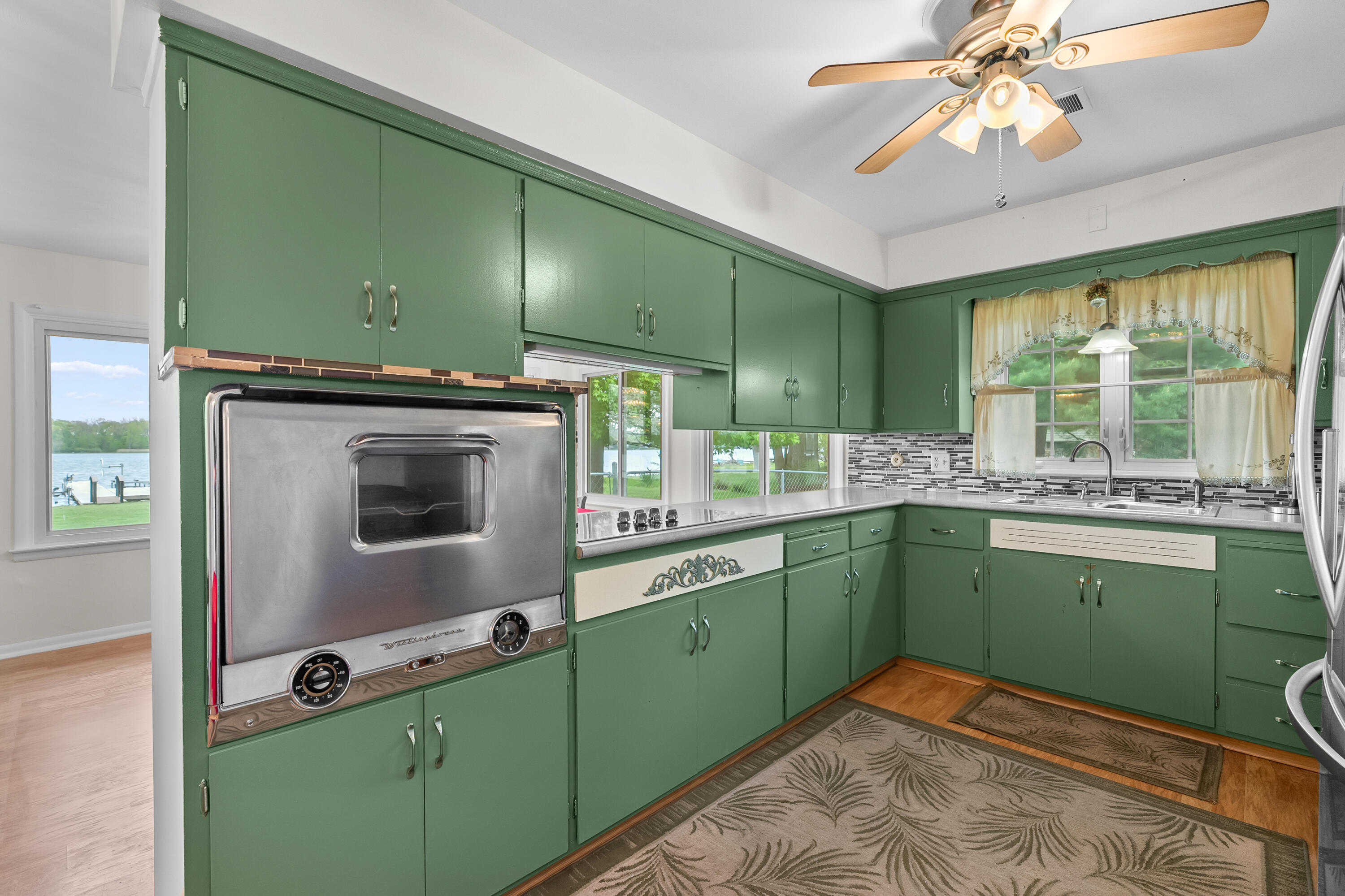 8239 W Long Lake Drive Kalamazoo MI 49048