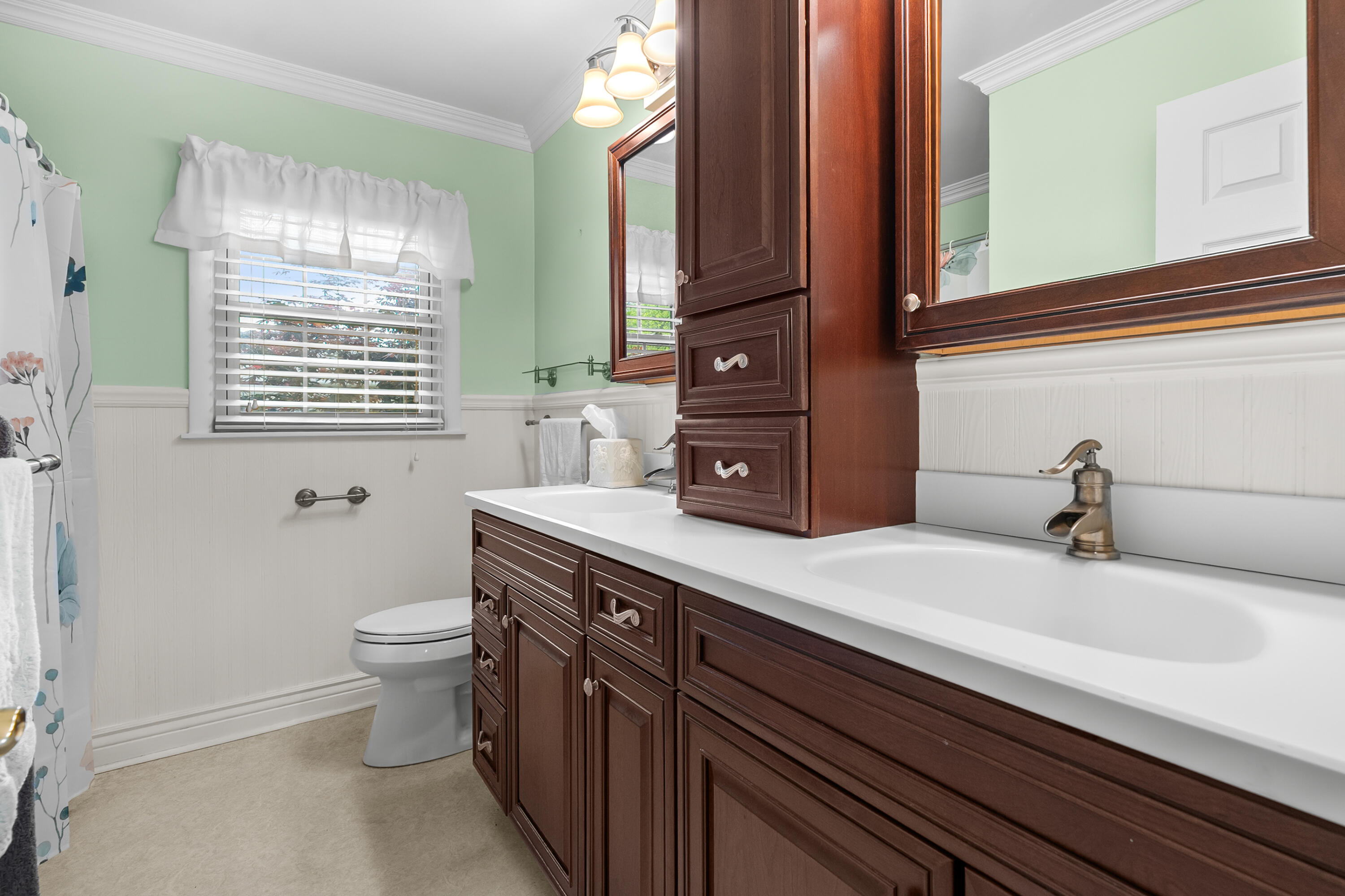 8239 W Long Lake Drive Kalamazoo MI 49048