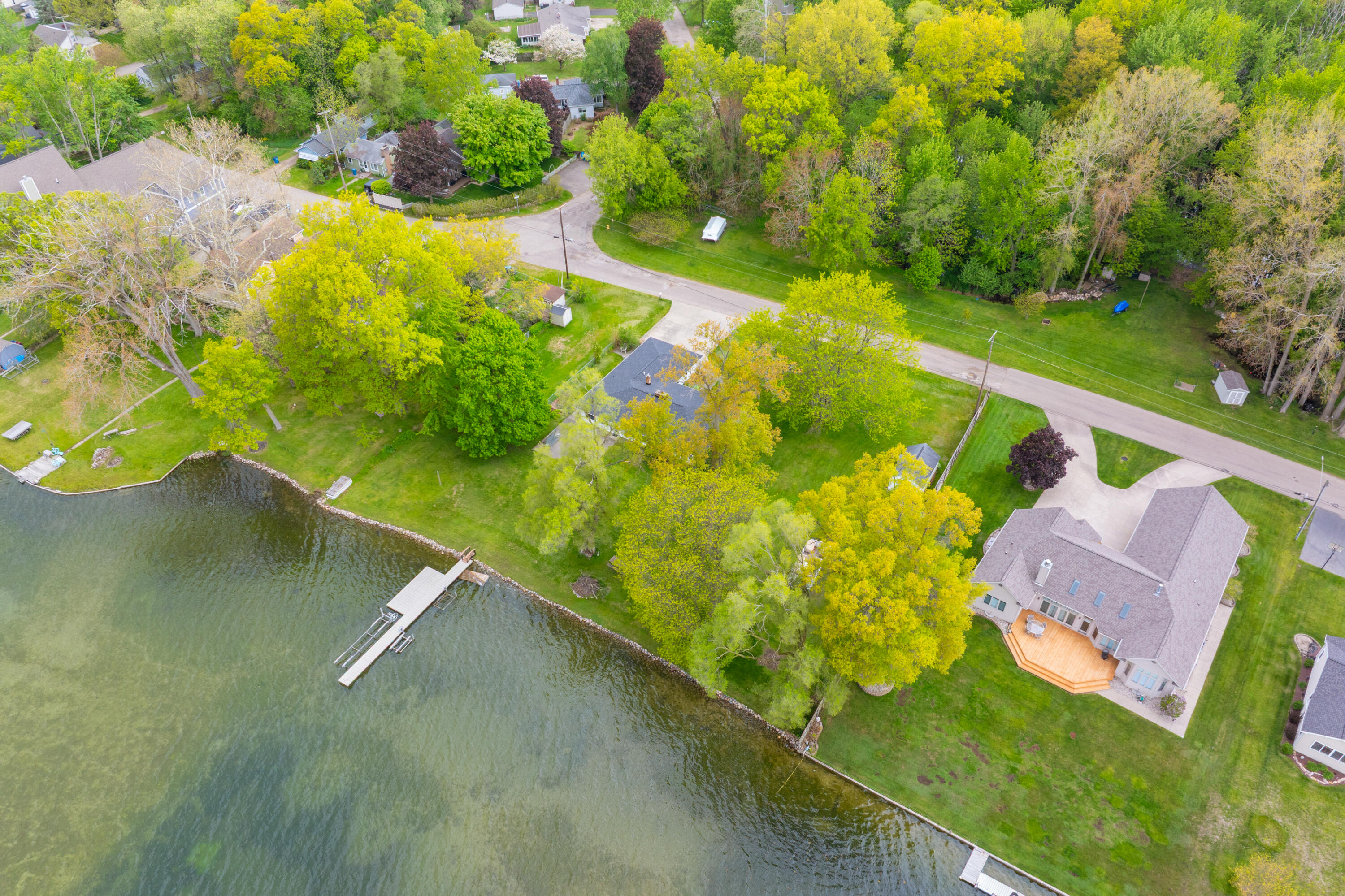 8239 W Long Lake Drive Kalamazoo MI 49048