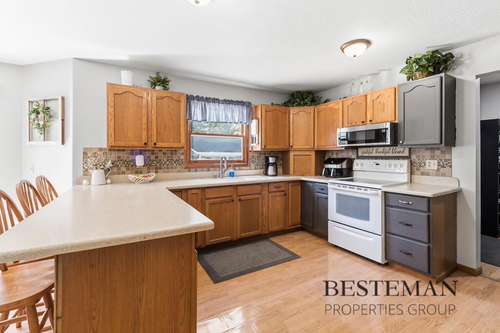 2023 Filonow Drive Muskegon MI 49444