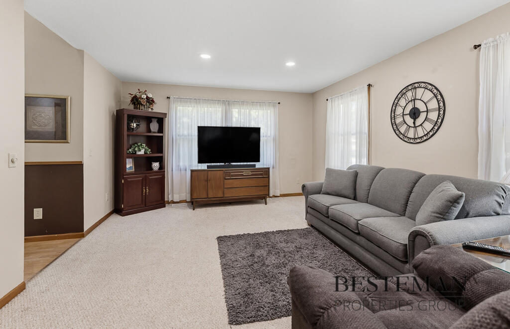 2023 Filonow Drive Muskegon MI 49444