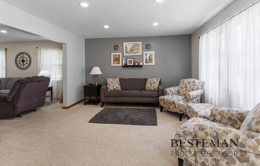 2023 Filonow Drive Muskegon MI 49444